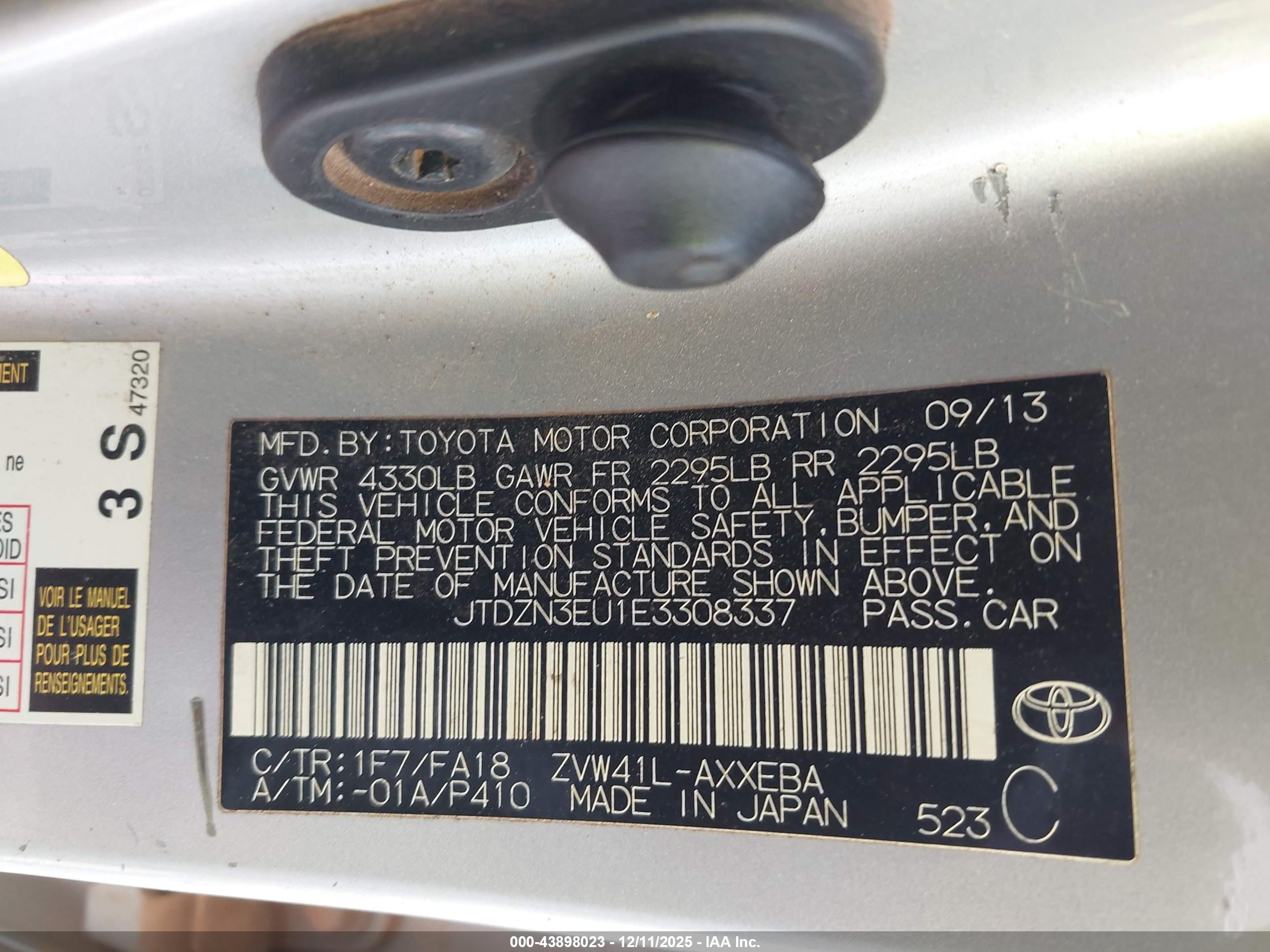 TOYOTA PRIUS image 9
