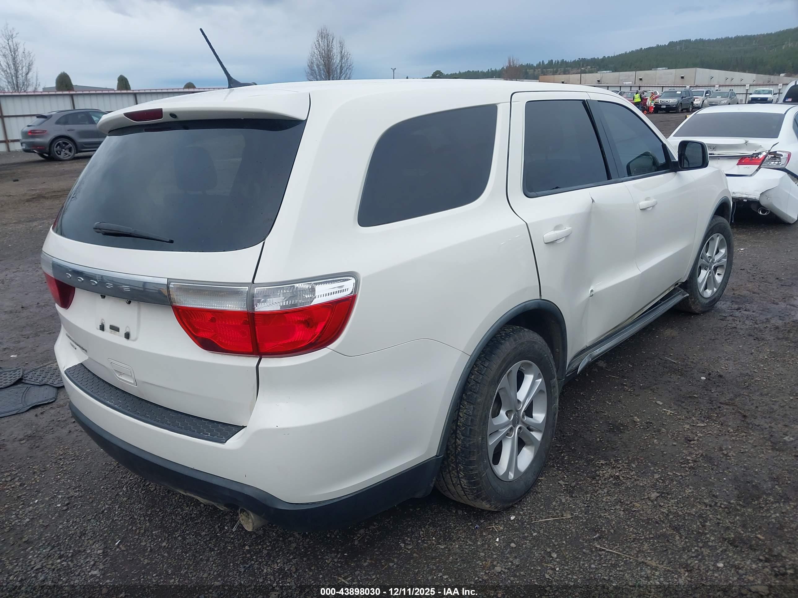 DODGE DURANGO image 4