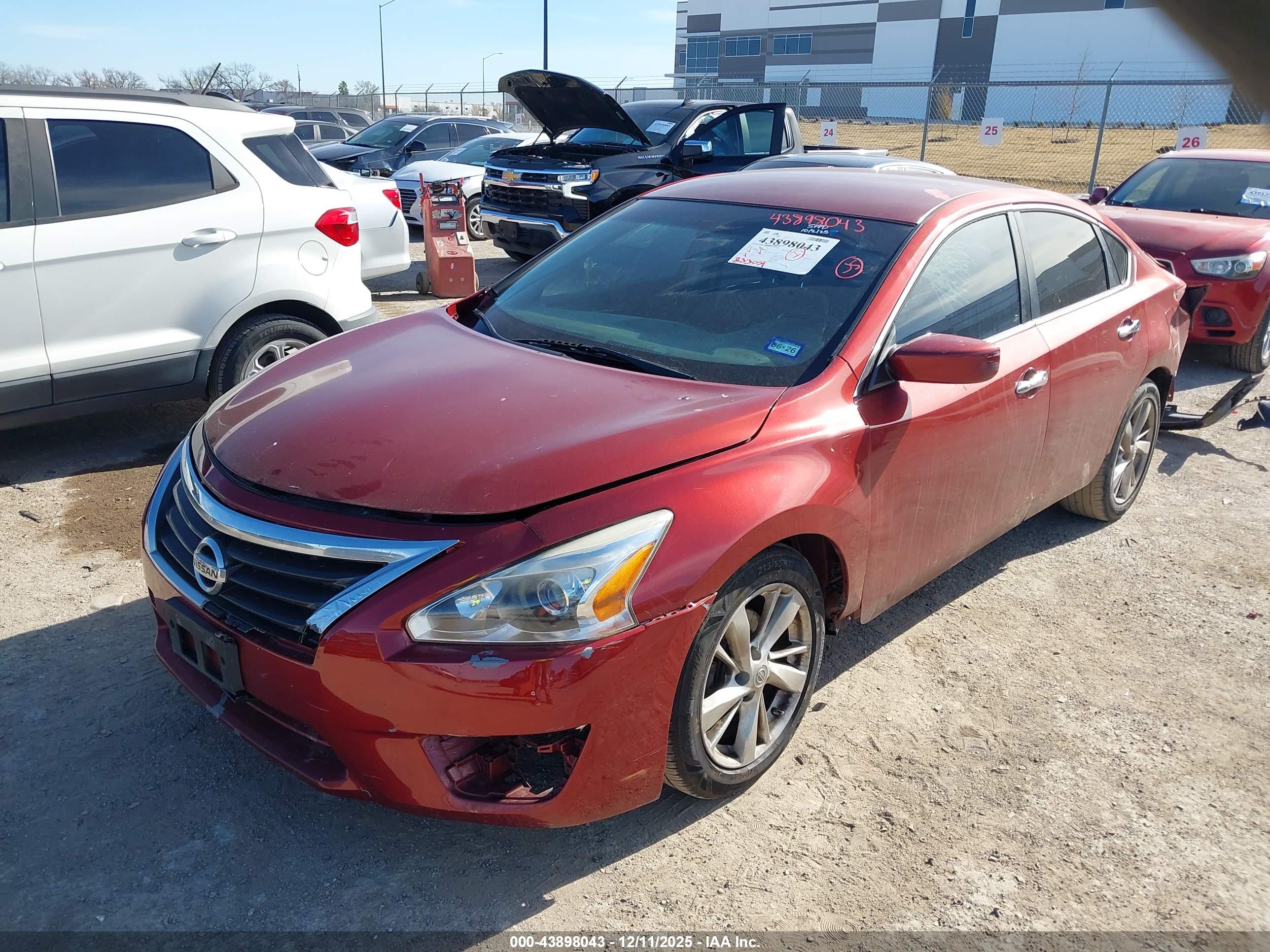 NISSAN ALTIMA image 2
