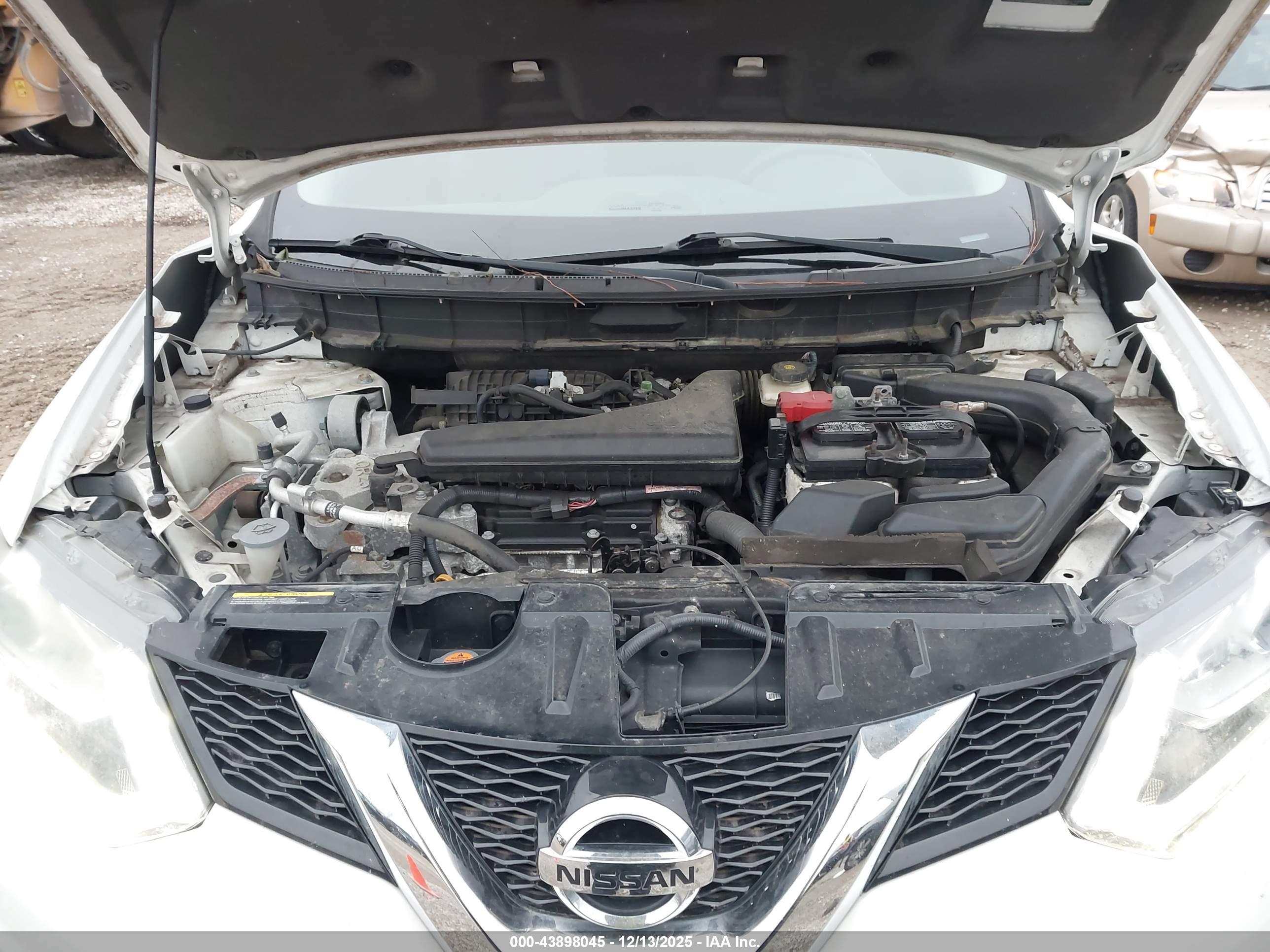 NISSAN ROGUE image 10