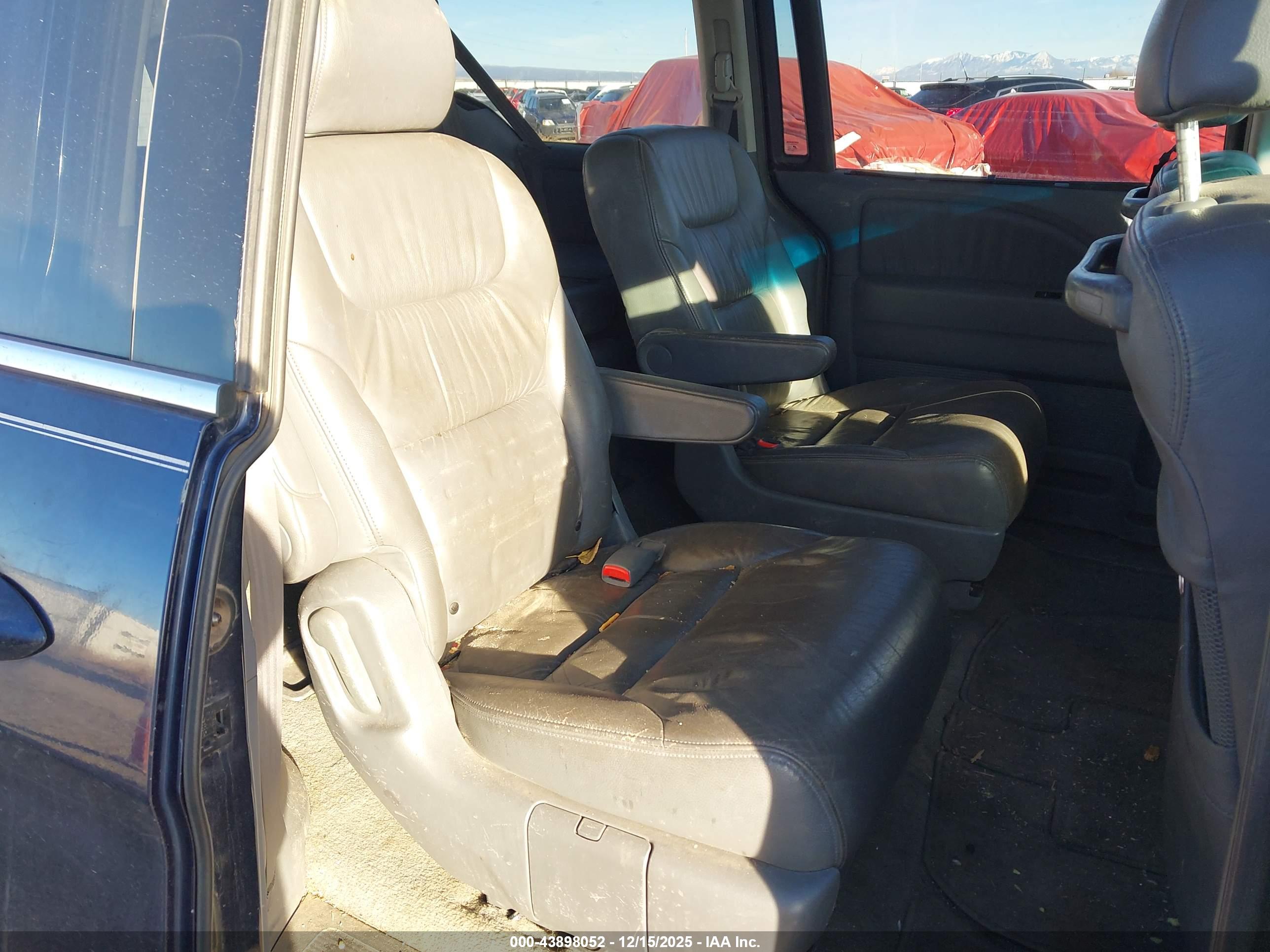 HONDA ODYSSEY image 8