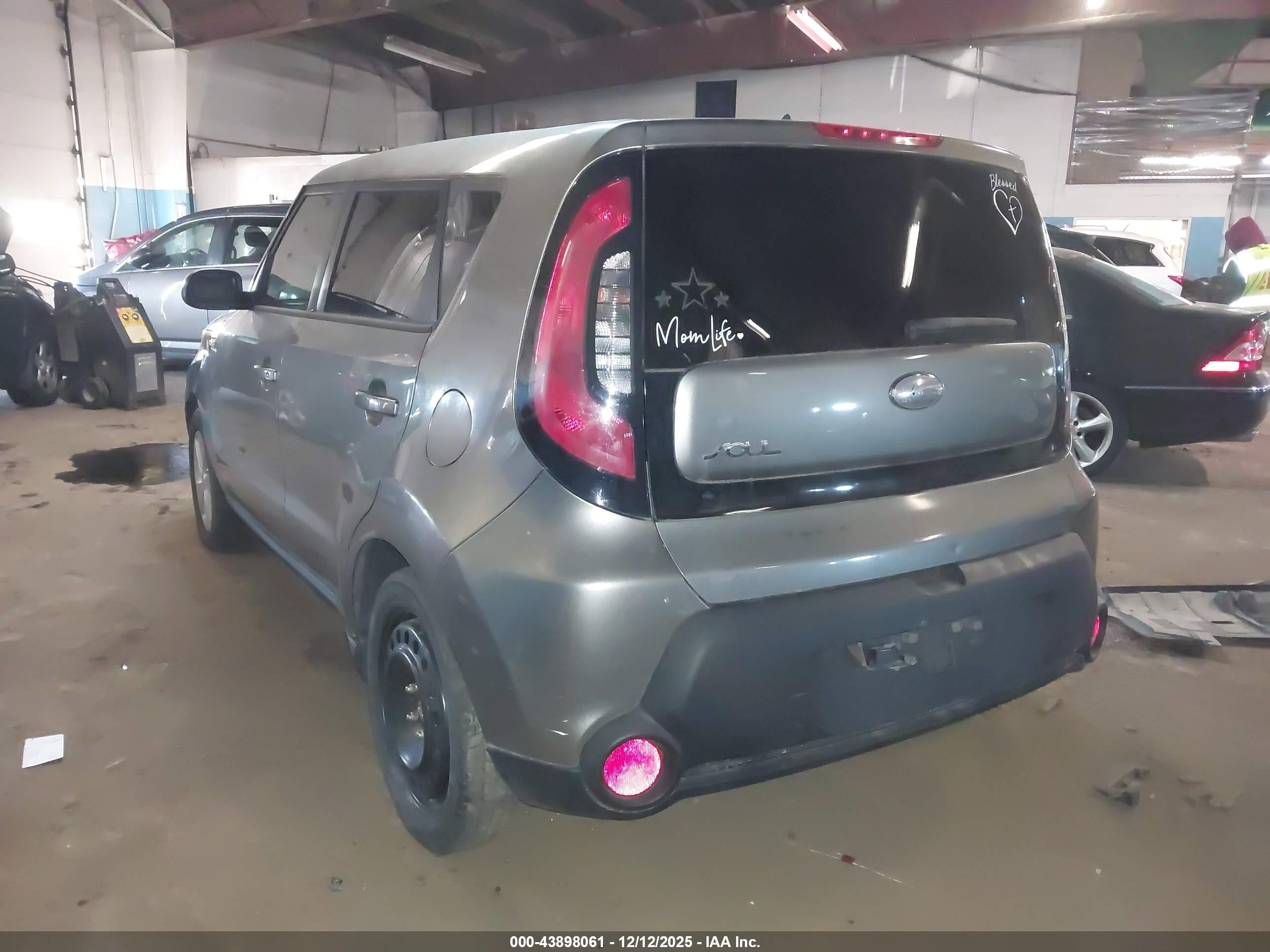 KIA SOUL image 3