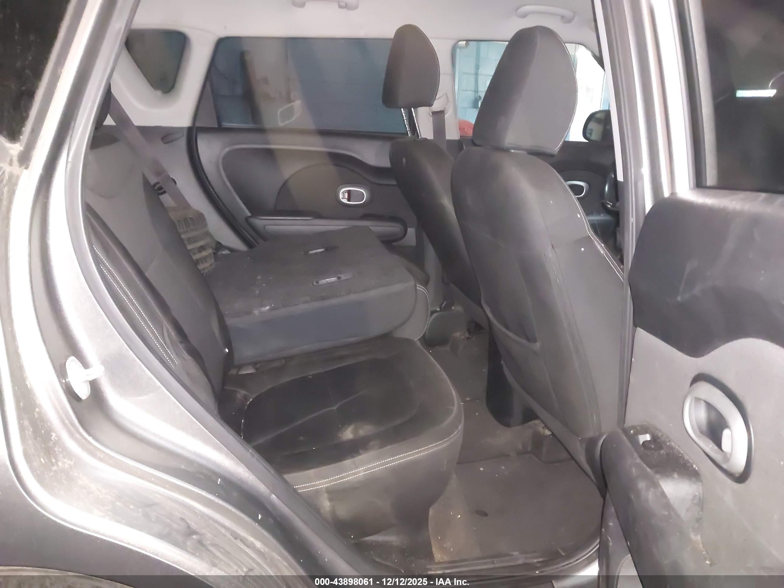KIA SOUL image 8