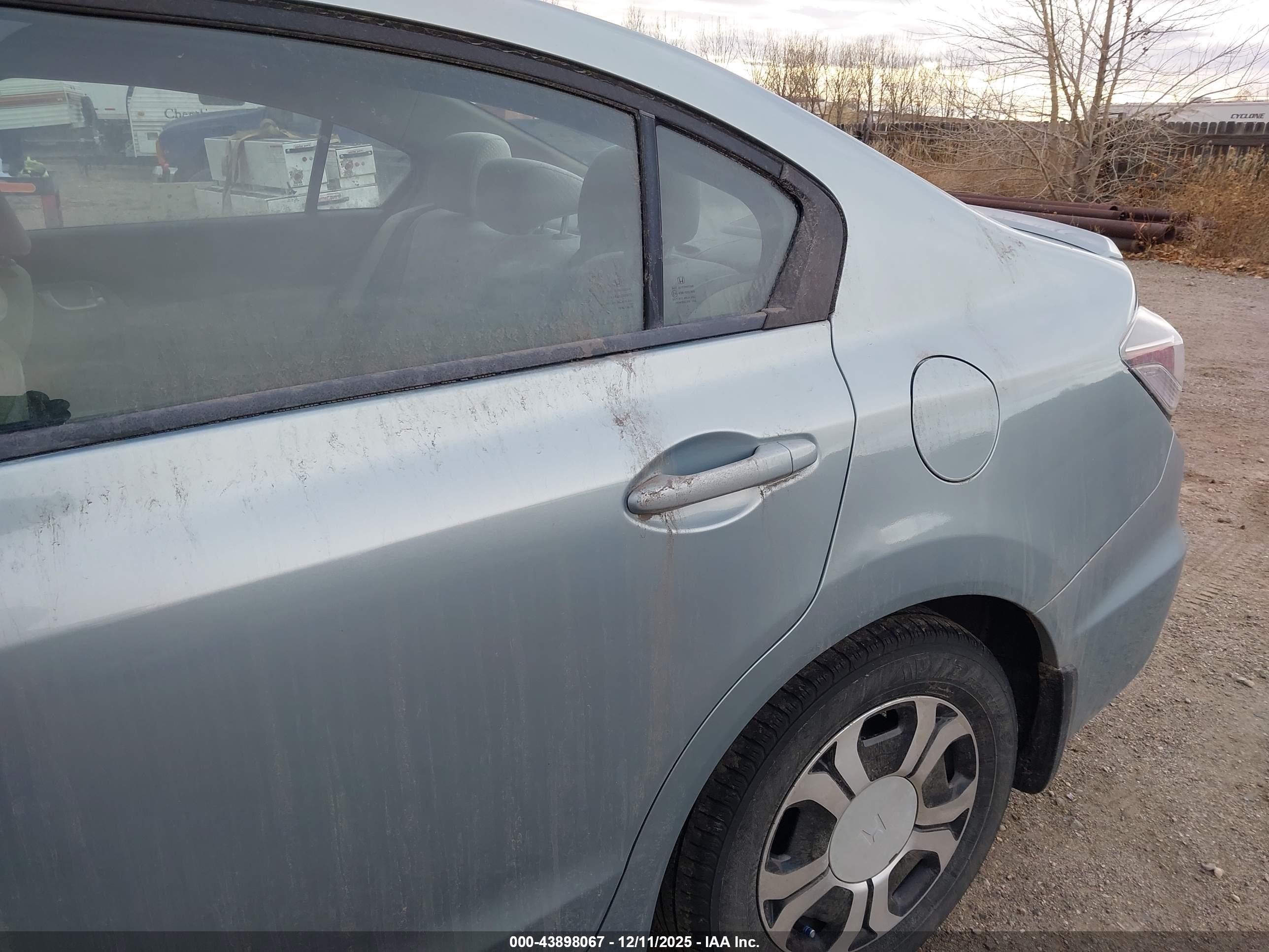 HONDA CIVIC image 6