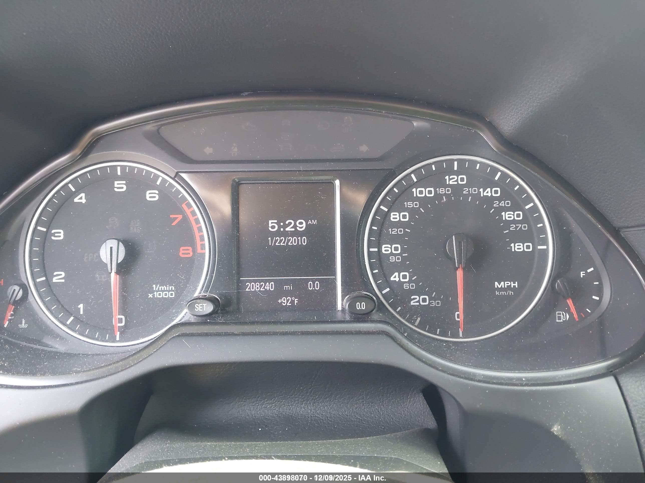 AUDI Q5 image 7