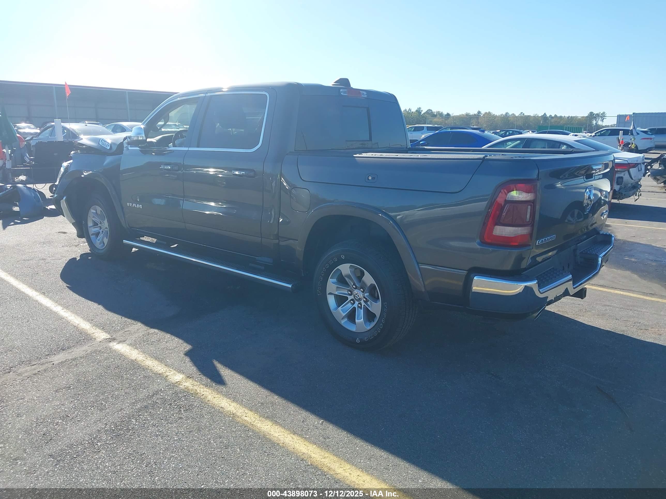 RAM 1500 image 3