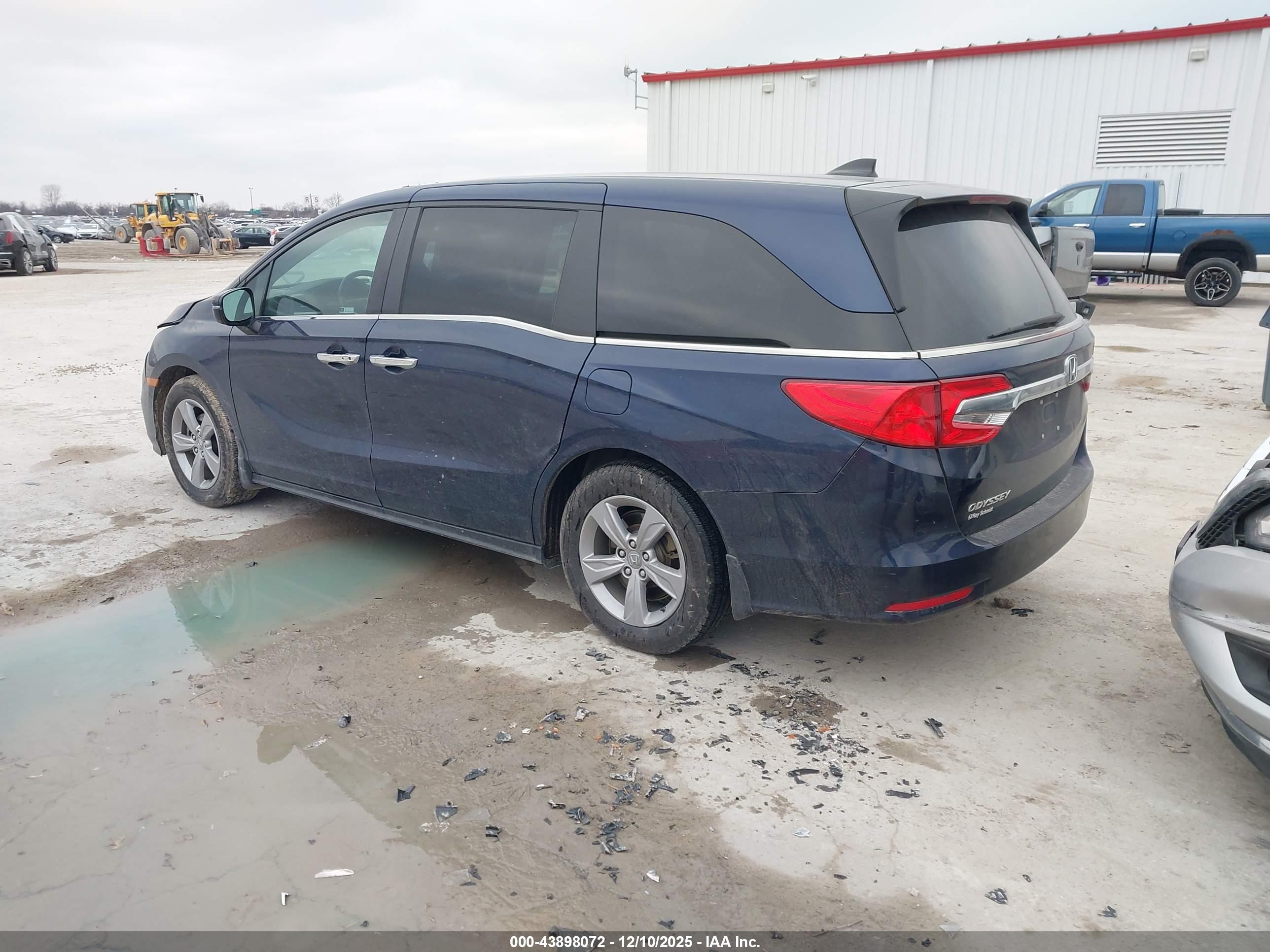 HONDA ODYSSEY image 3