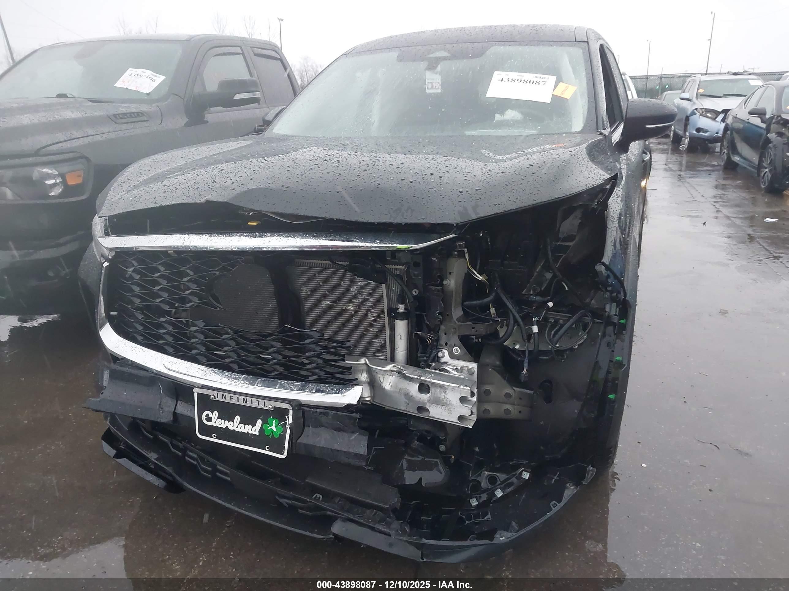 INFINITI QX60 image 6