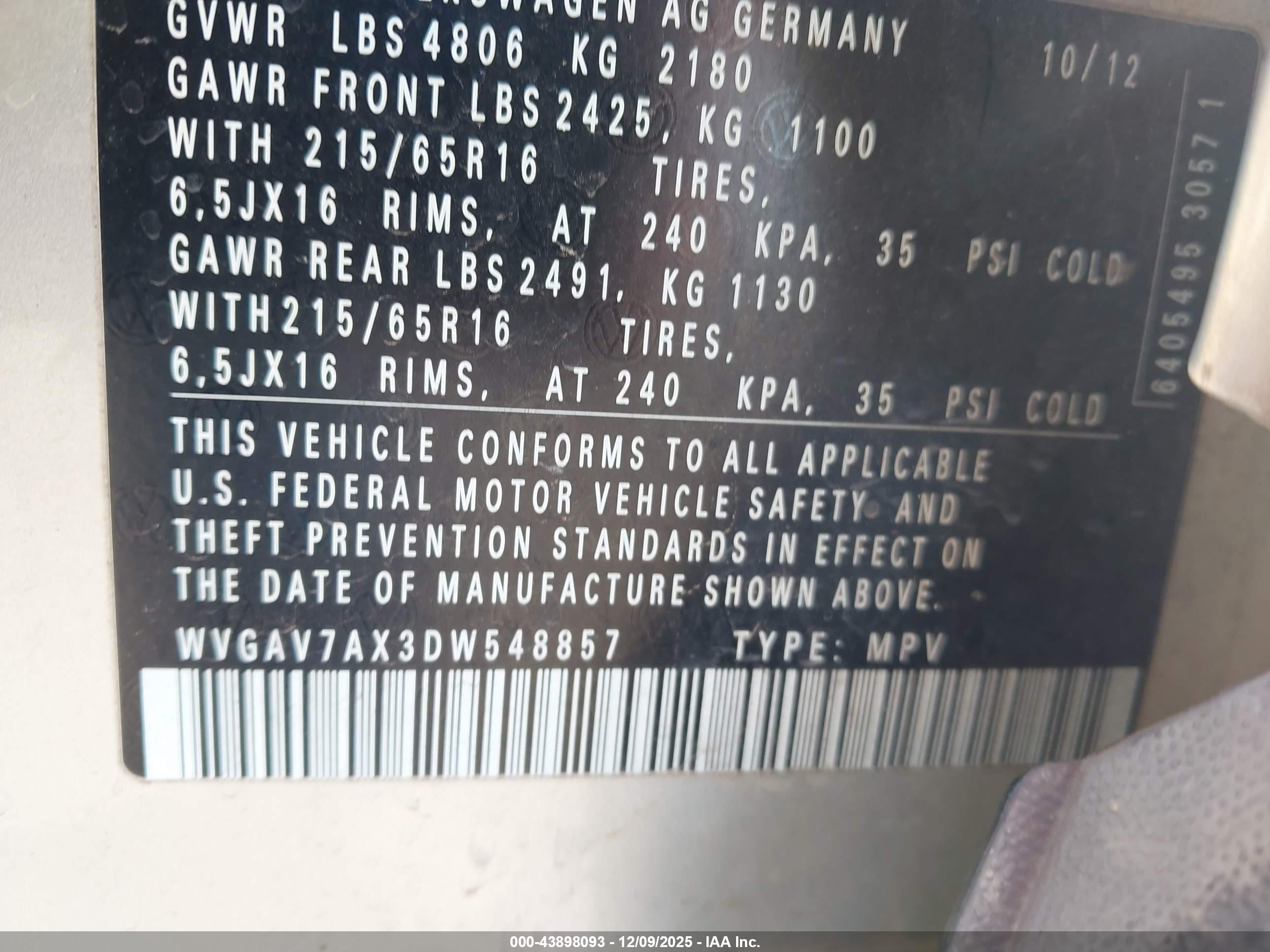 VOLKSWAGEN TIGUAN image 9
