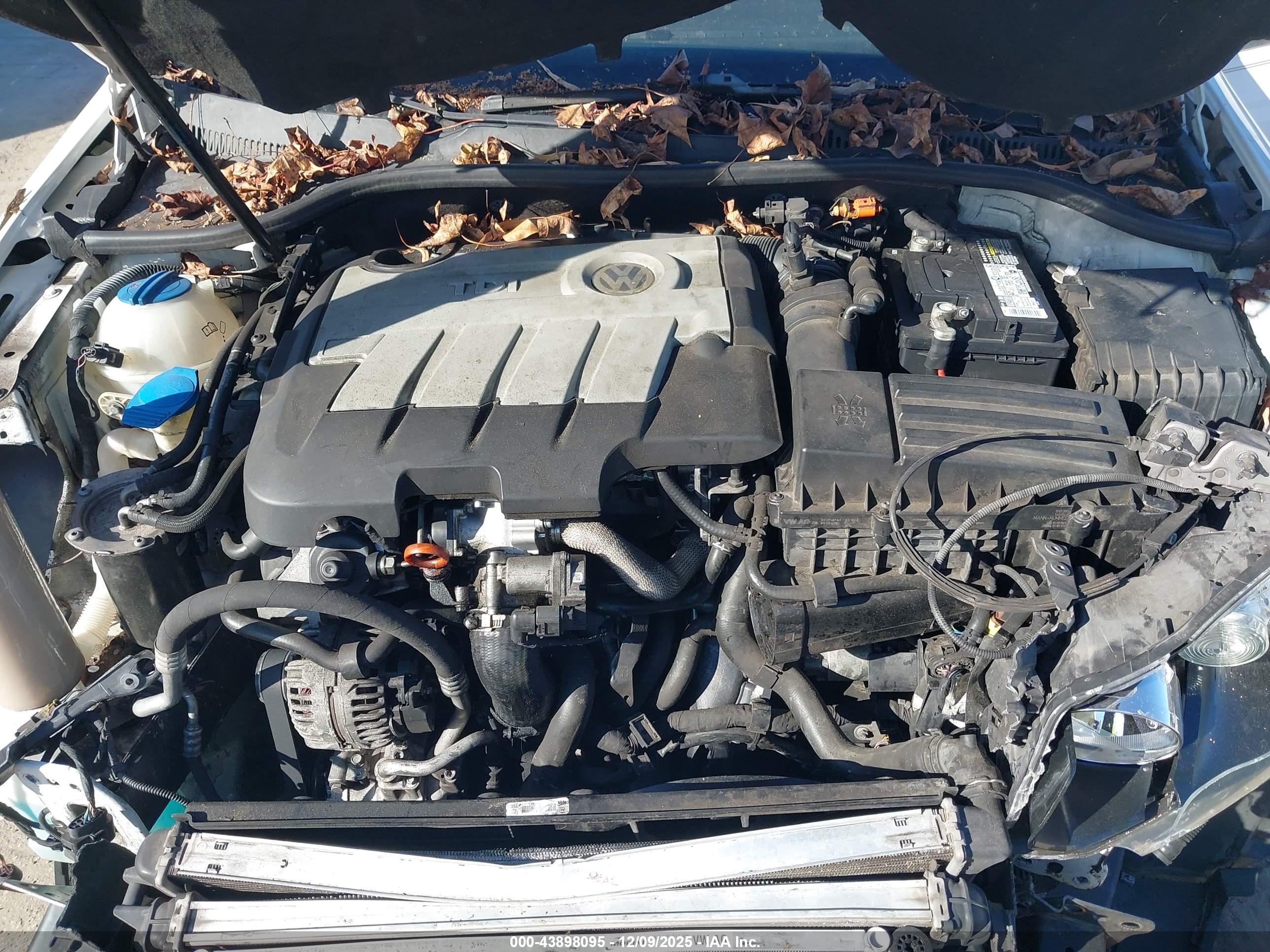 VOLKSWAGEN JETTA image 10