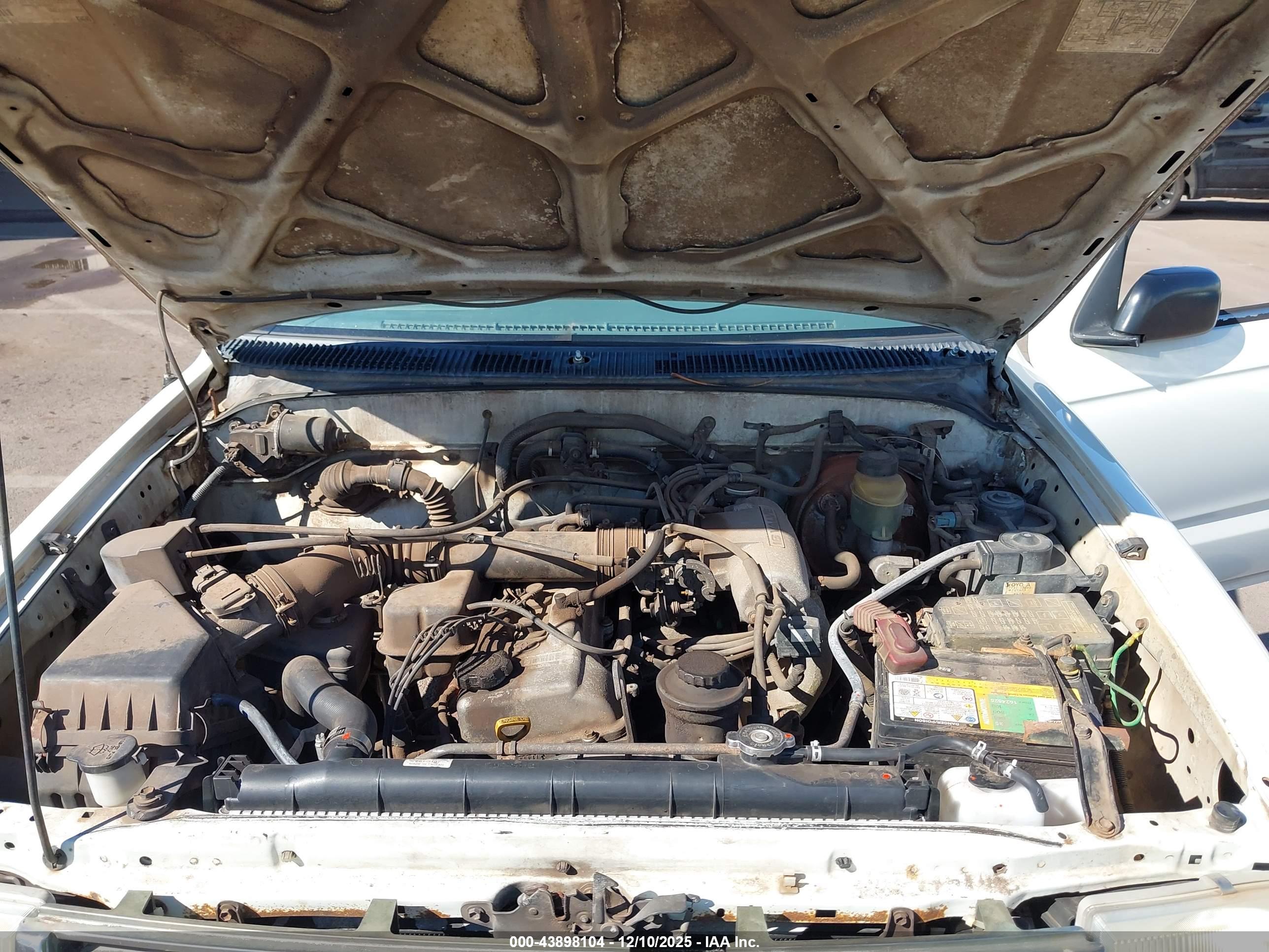 TOYOTA TACOMA image 10
