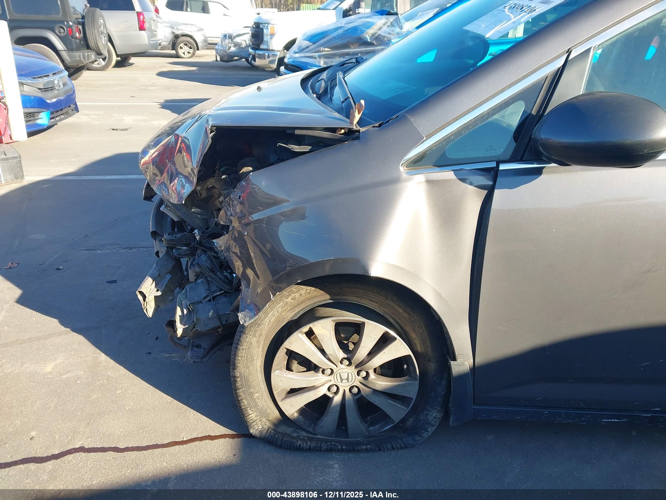 HONDA ODYSSEY image 6