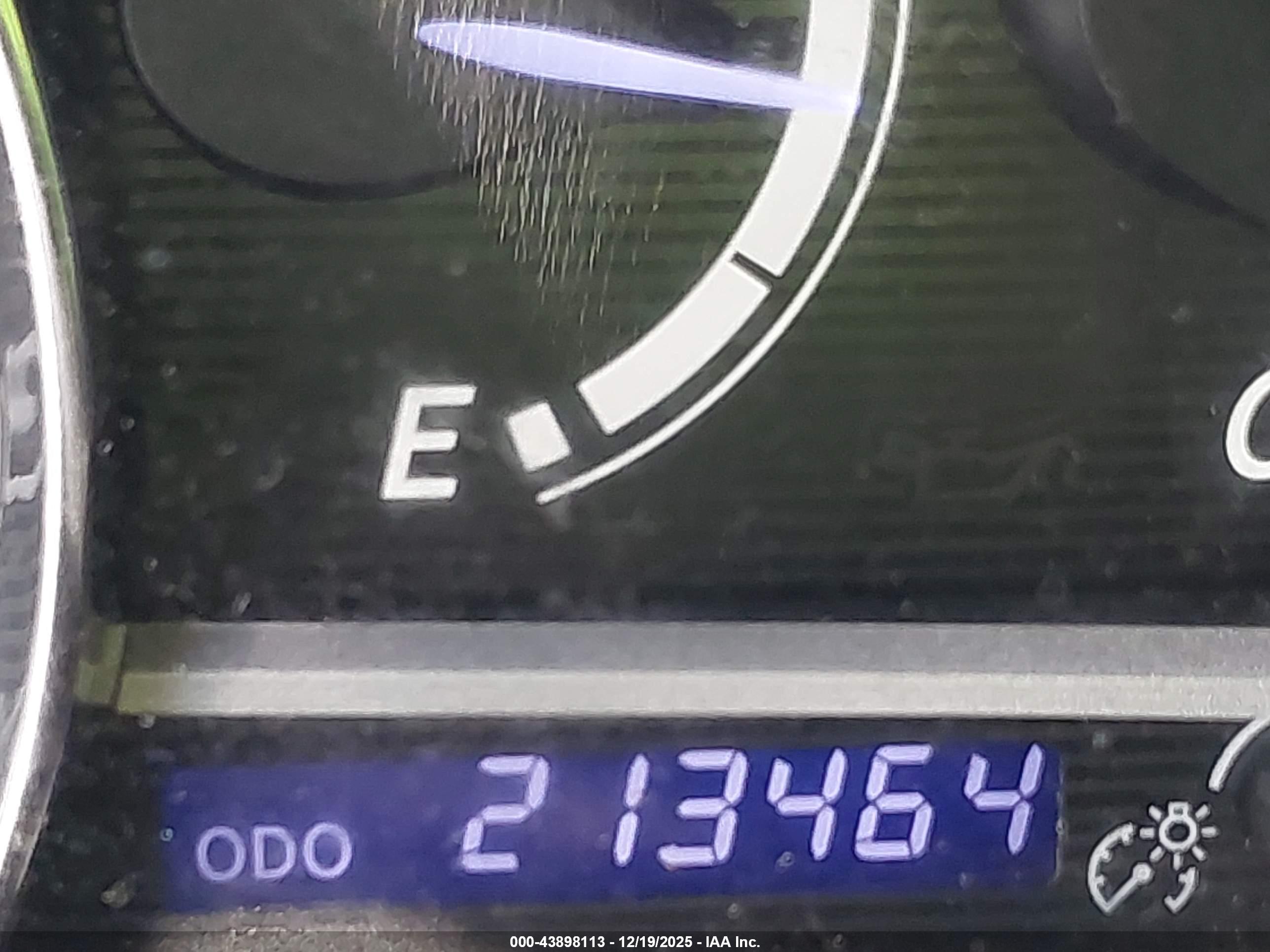 TOYOTA VENZA image 7