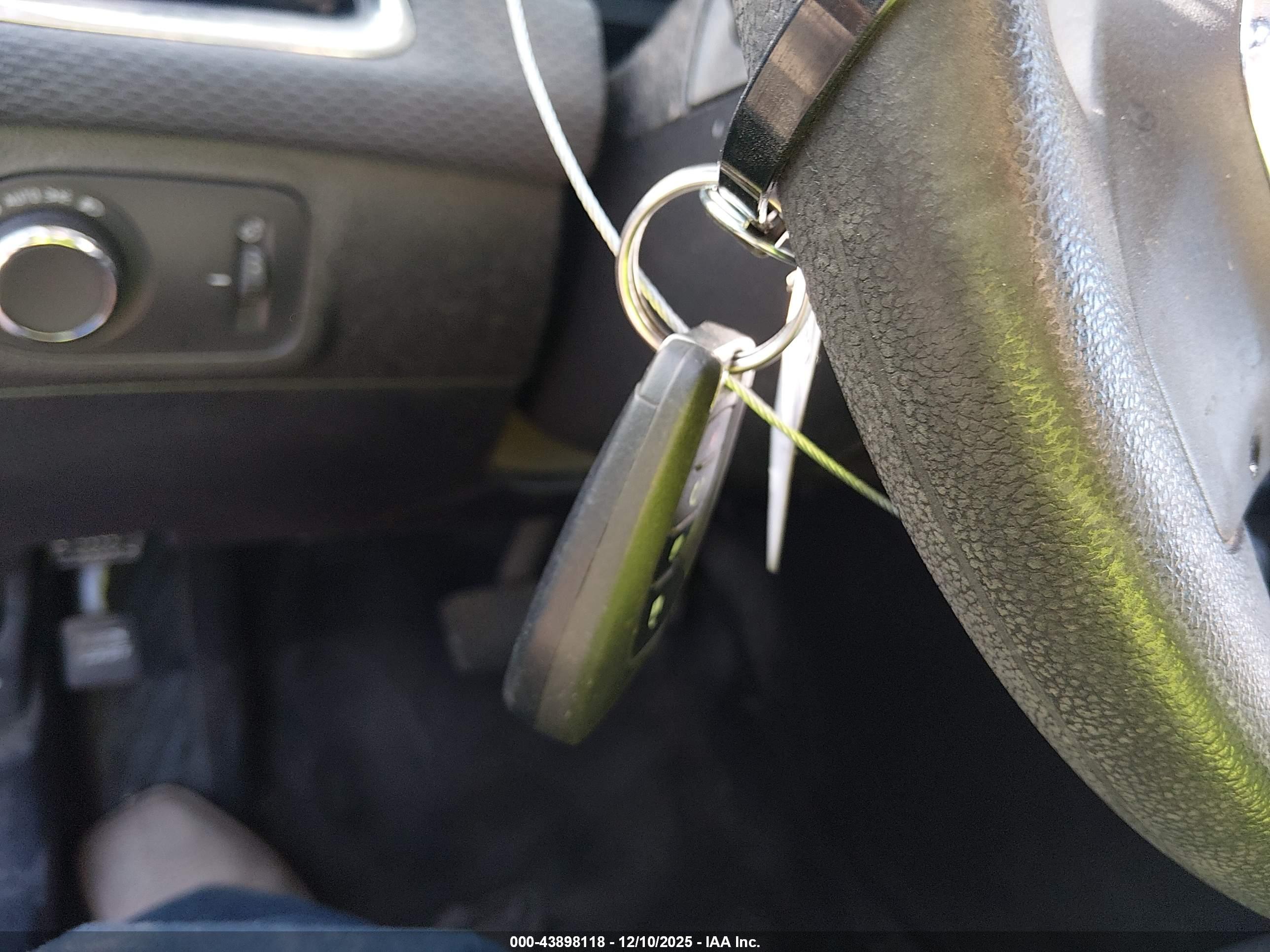 CHEVROLET CRUZE image 11