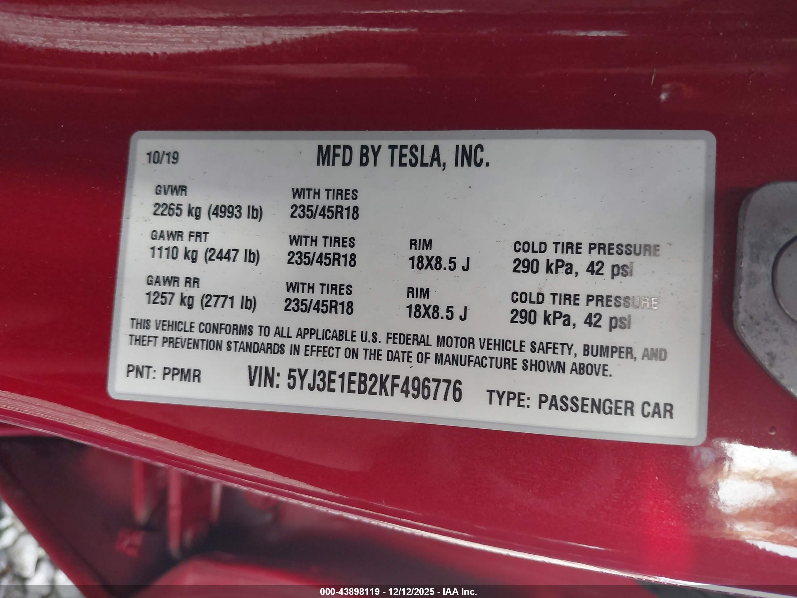 TESLA MODEL image 9