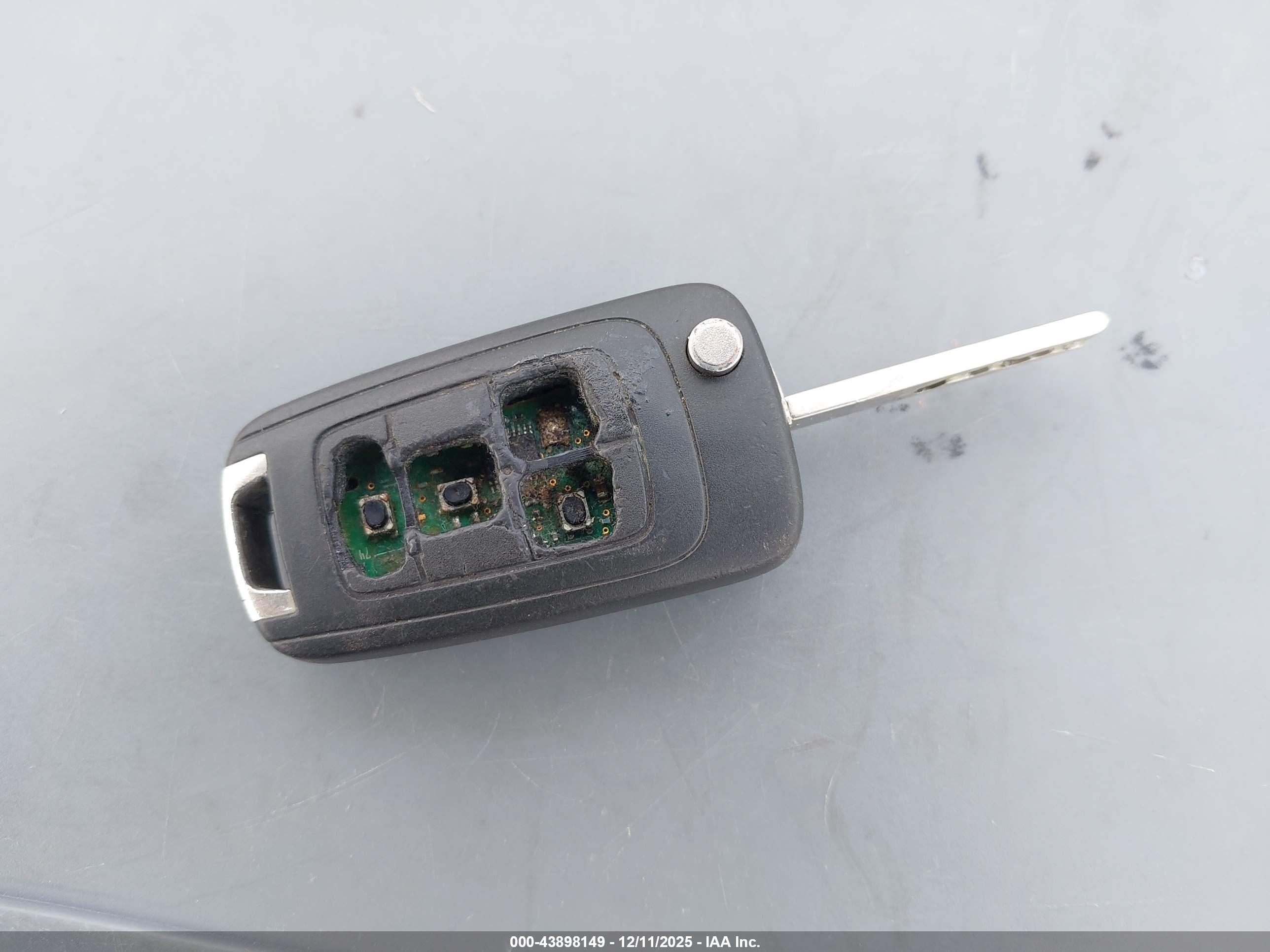 CHEVROLET SONIC image 11