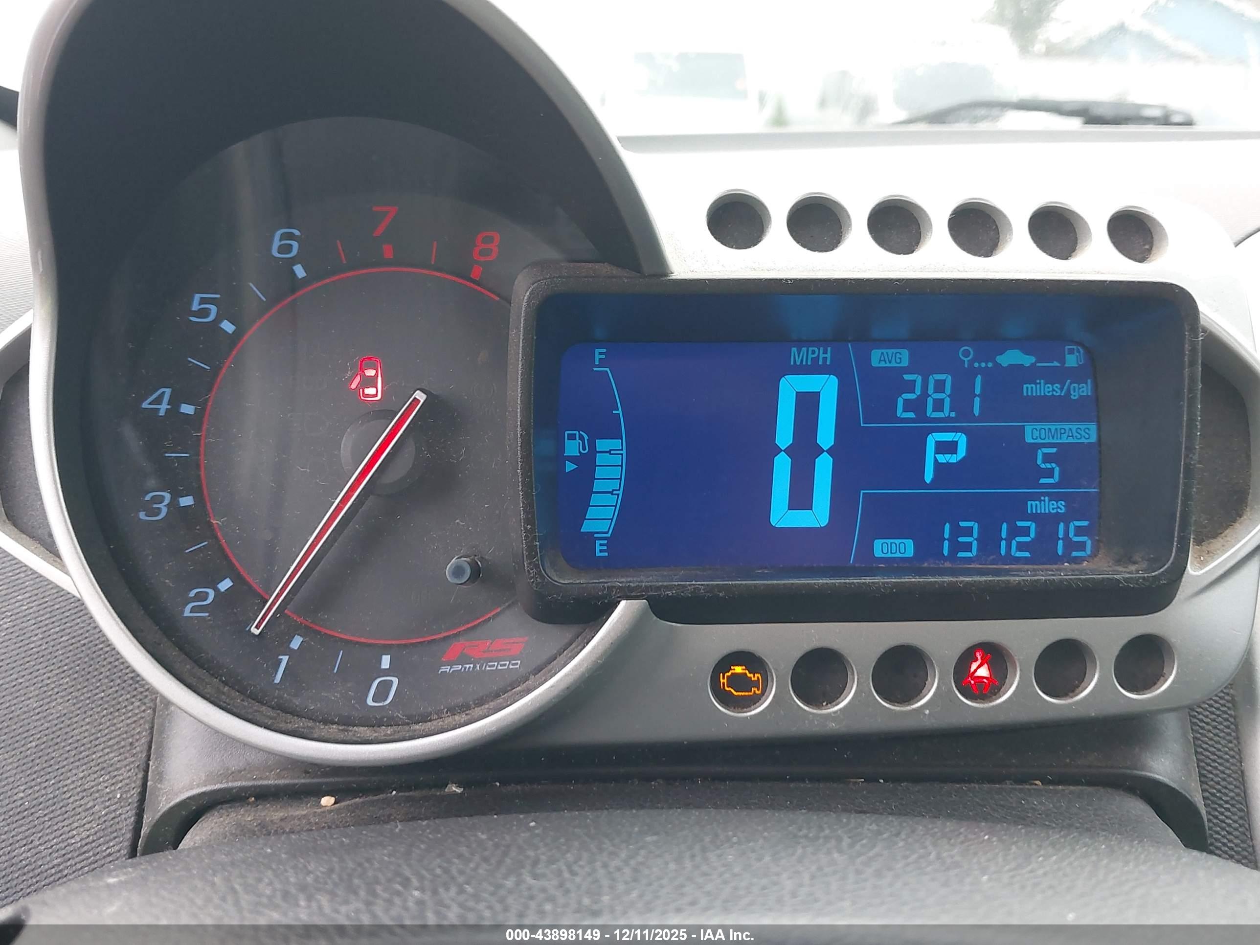 CHEVROLET SONIC image 7