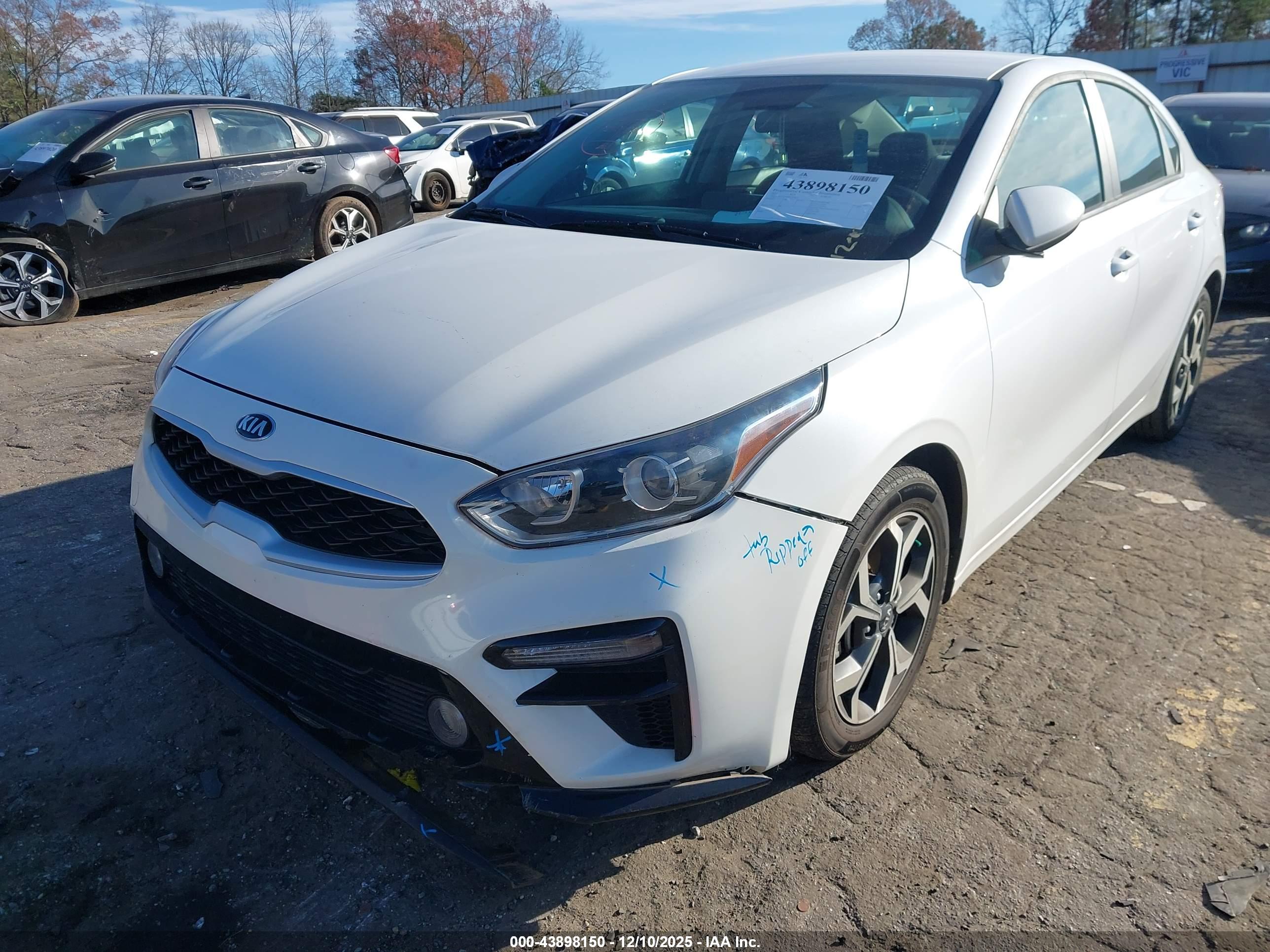 KIA FORTE image 6