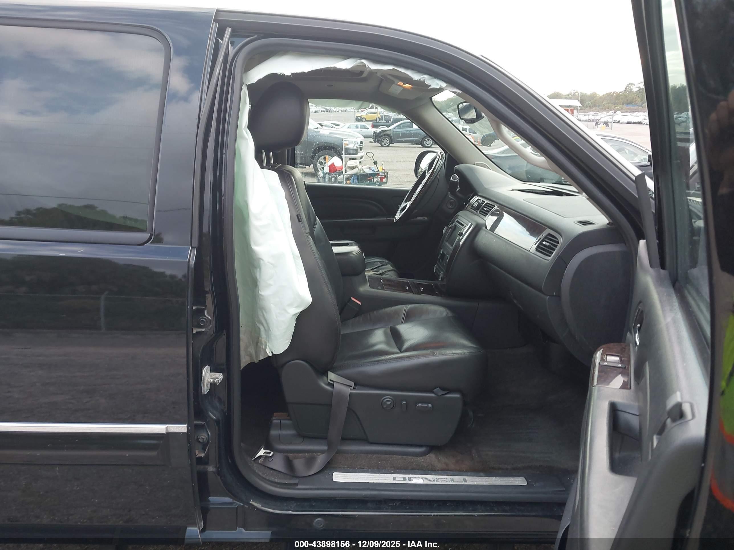 GMC SIERRA image 5