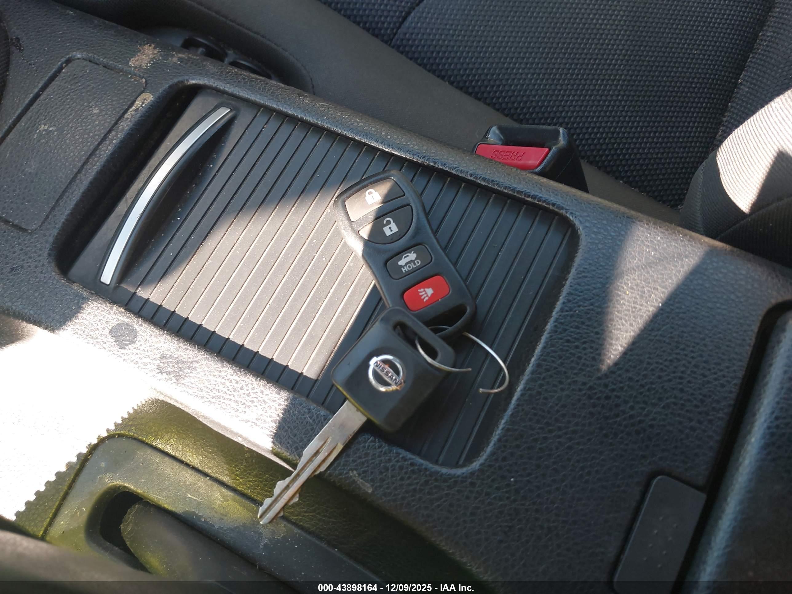 NISSAN 350Z image 11