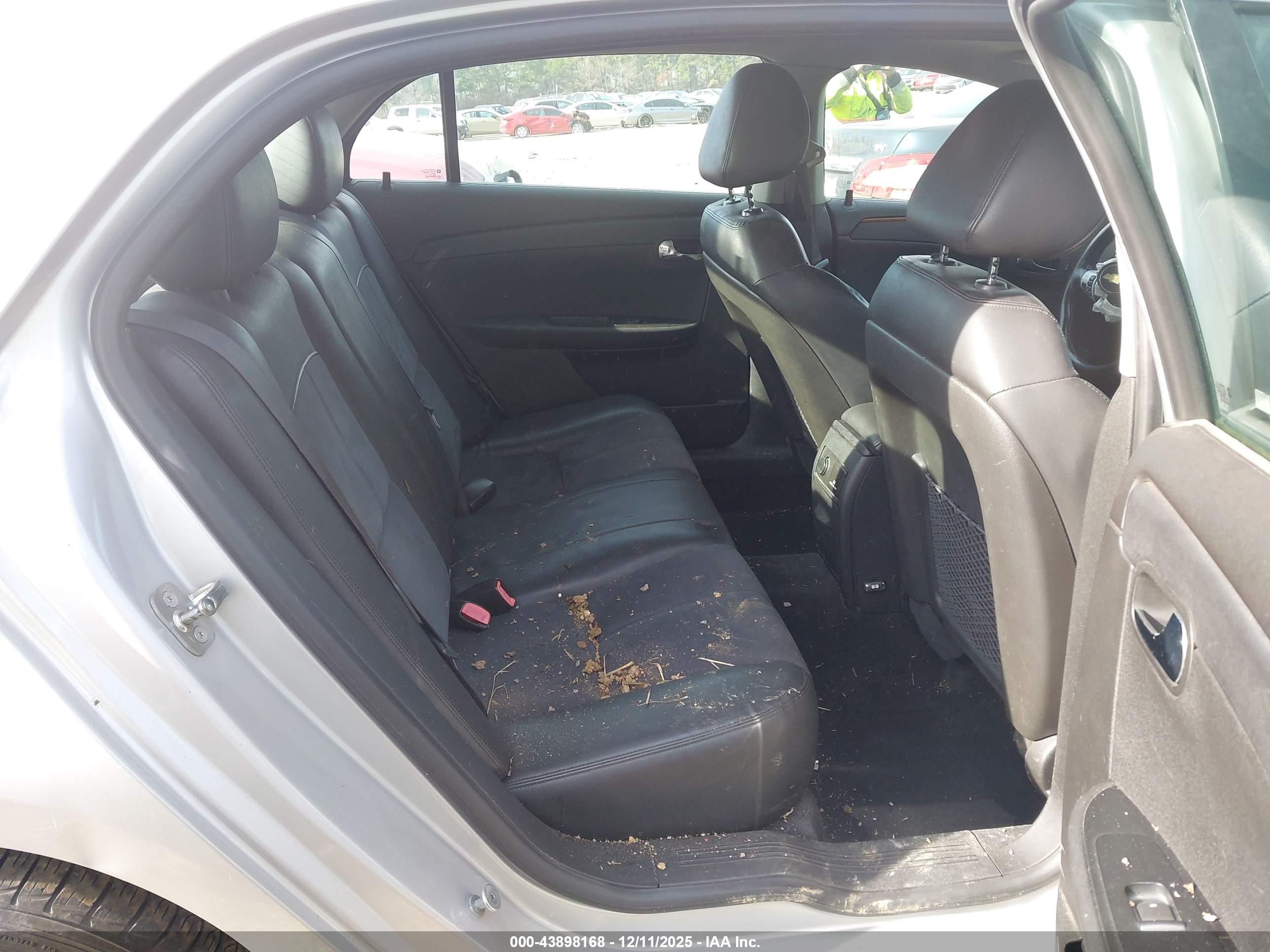 CHEVROLET MALIBU image 8