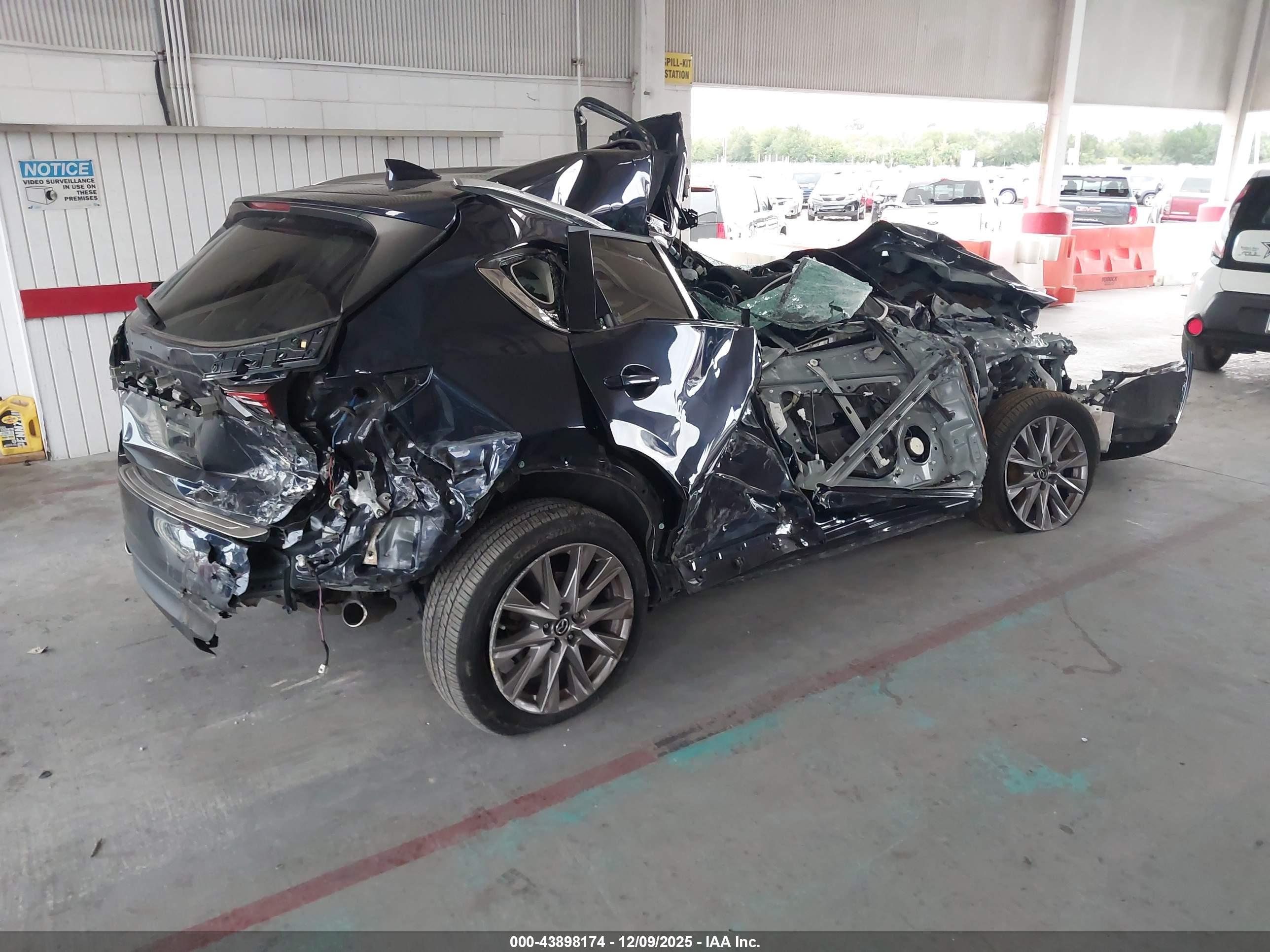 MAZDA CX-5 image 4