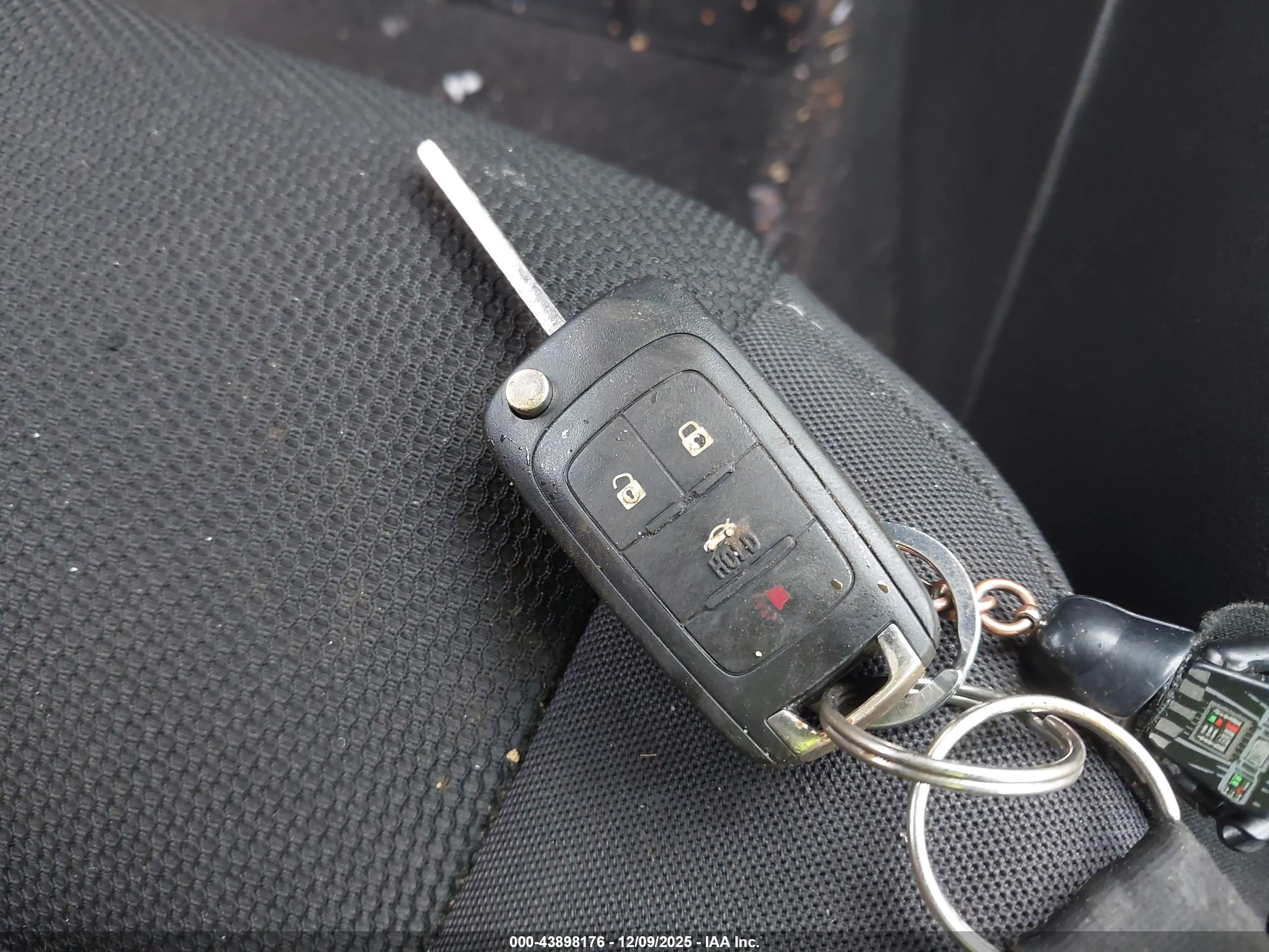 CHEVROLET CRUZE image 11