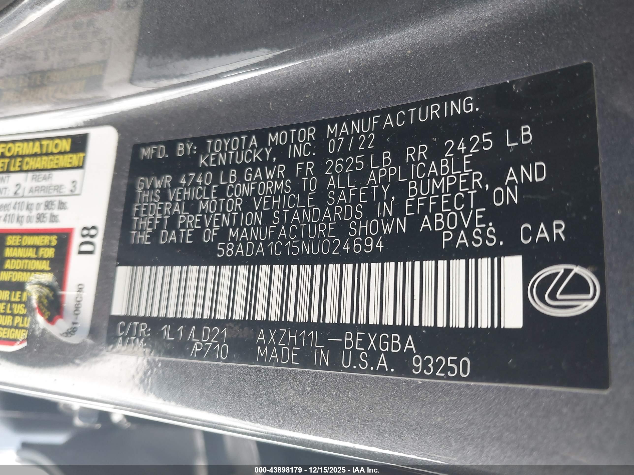 LEXUS ES image 9