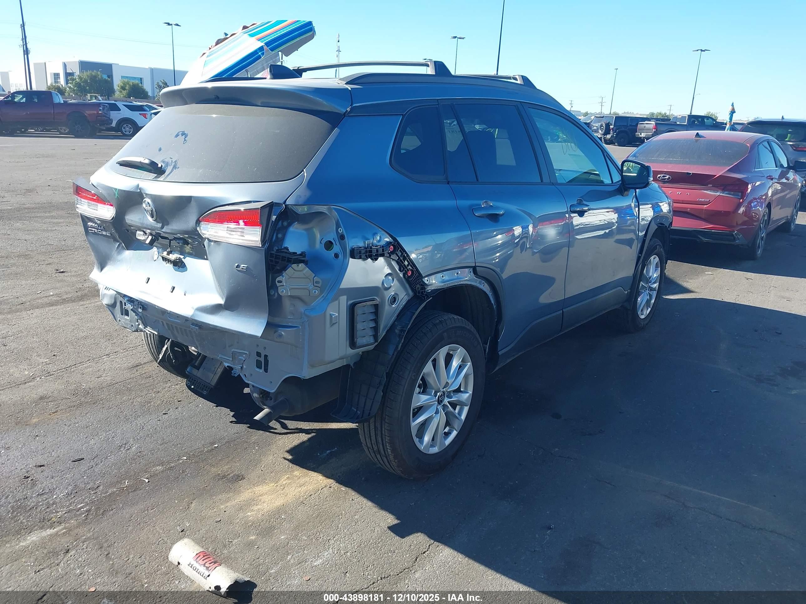 TOYOTA COROLLA image 4