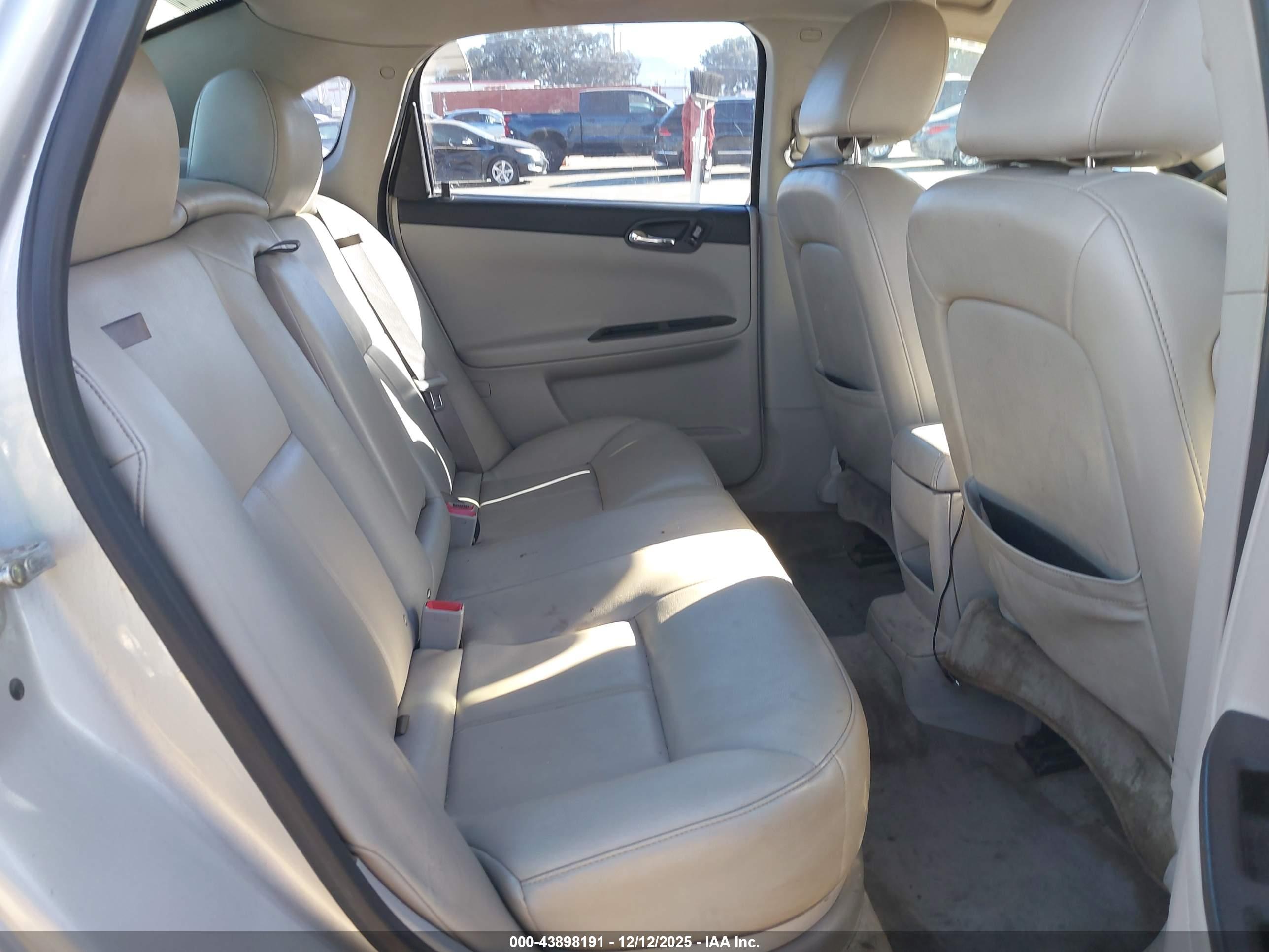 CHEVROLET IMPALA image 8