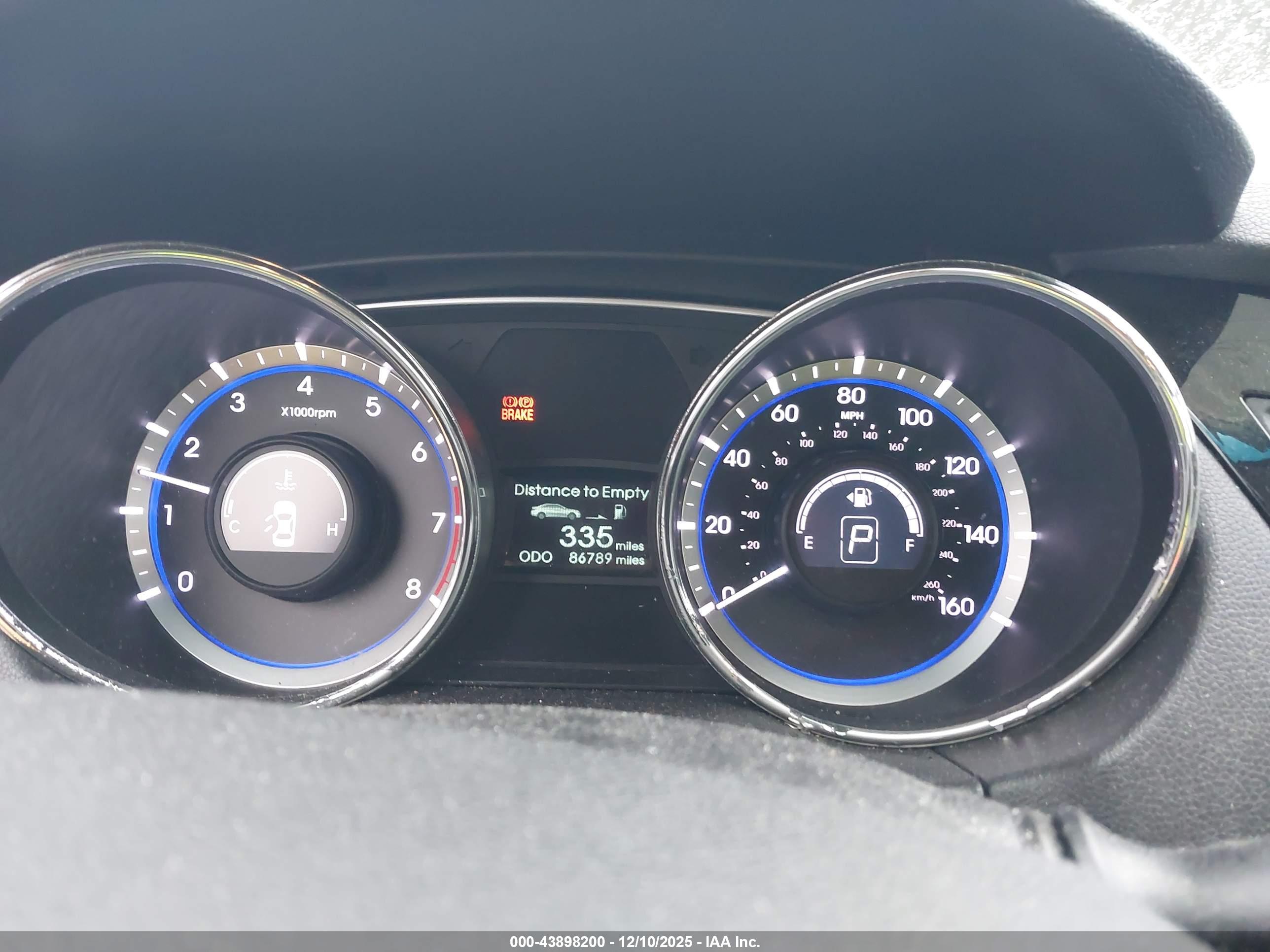 HYUNDAI SONATA image 7