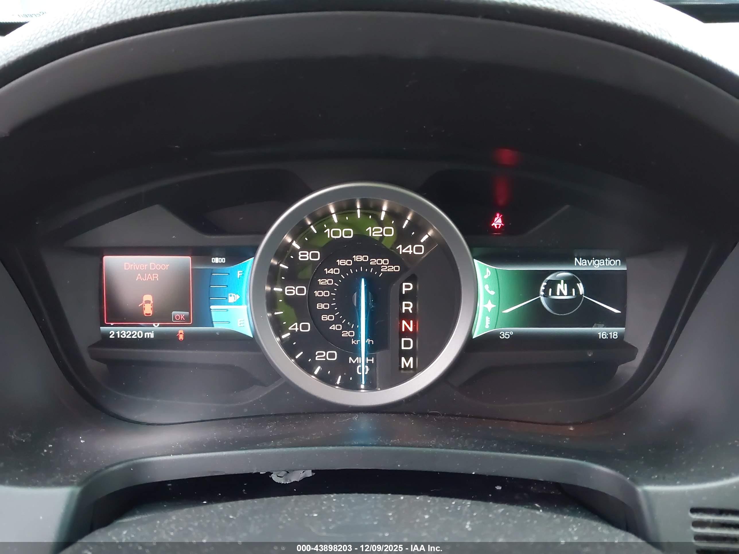 FORD EXPLORER image 7