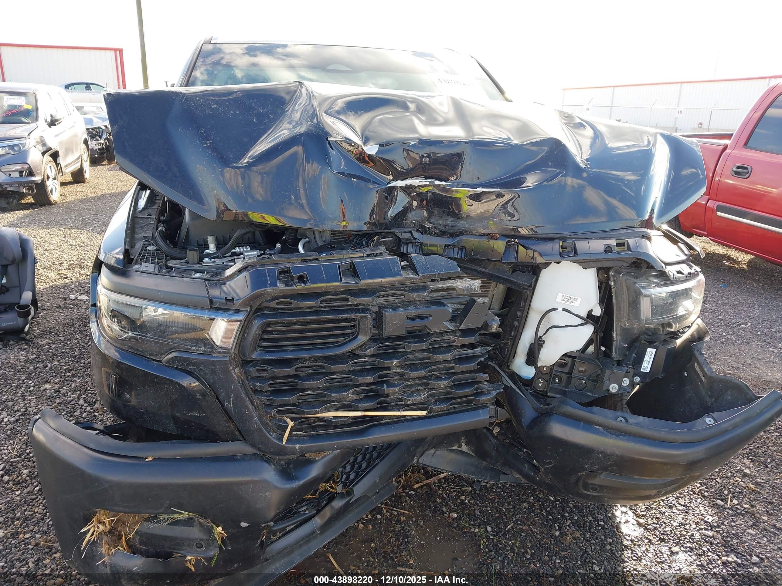 RAM 1500 image 6