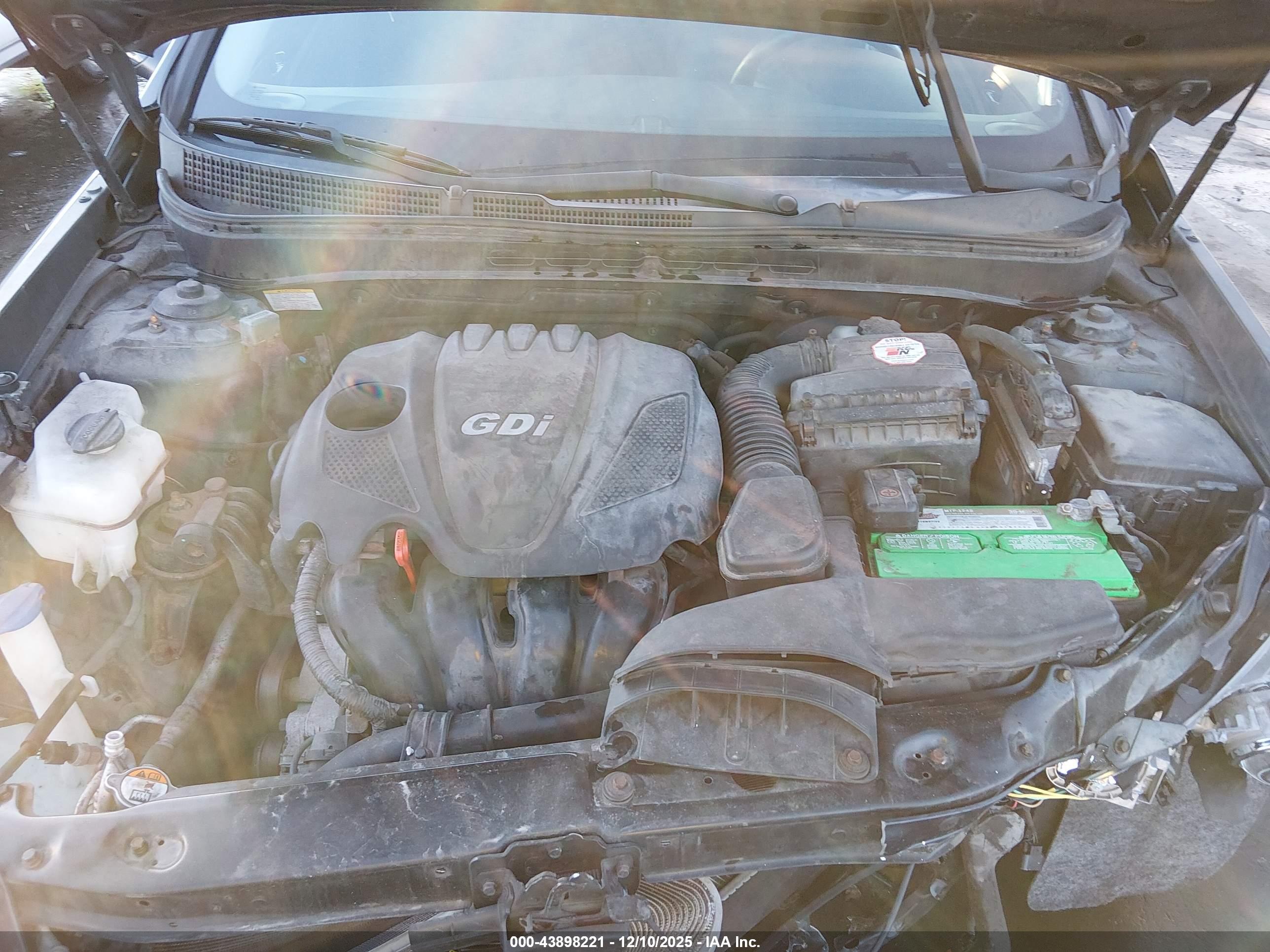 HYUNDAI SONATA image 10