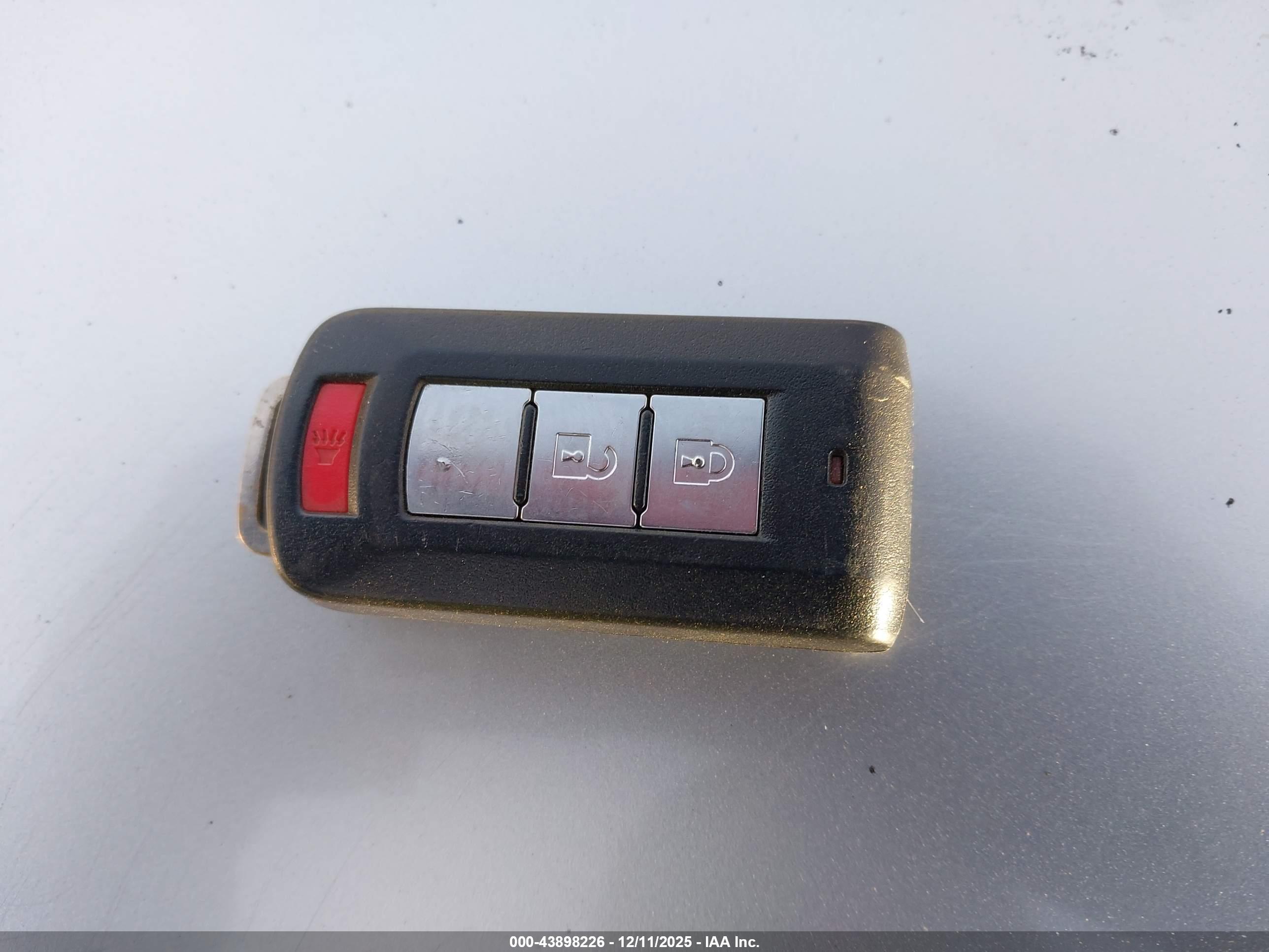 MITSUBISHI MIRAGE image 11