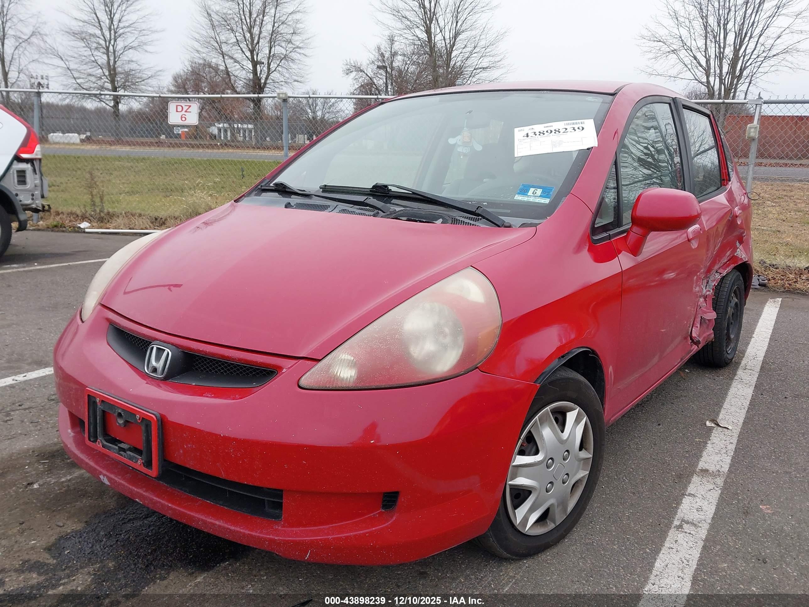HONDA FIT image 2