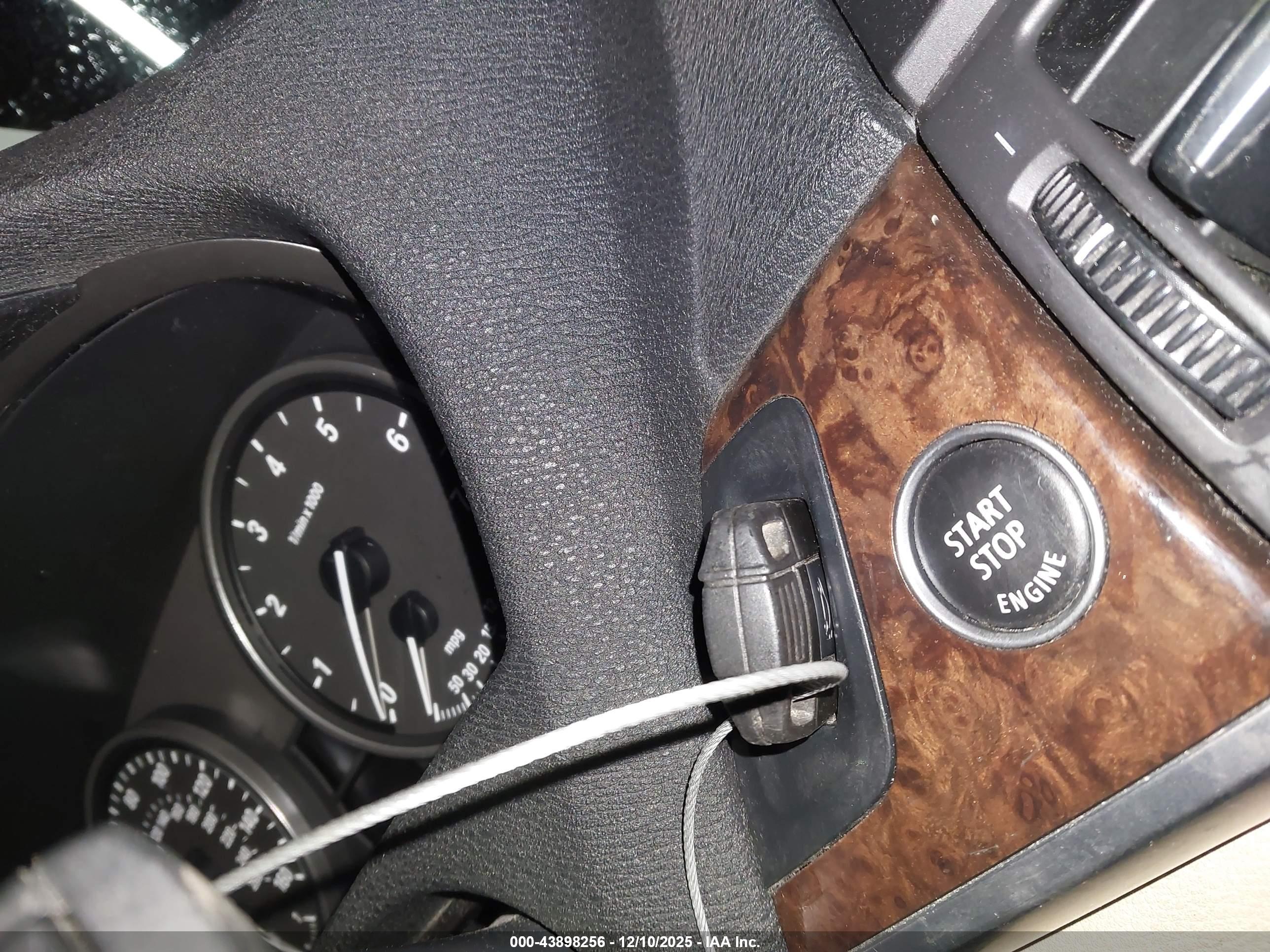 BMW X5 image 11