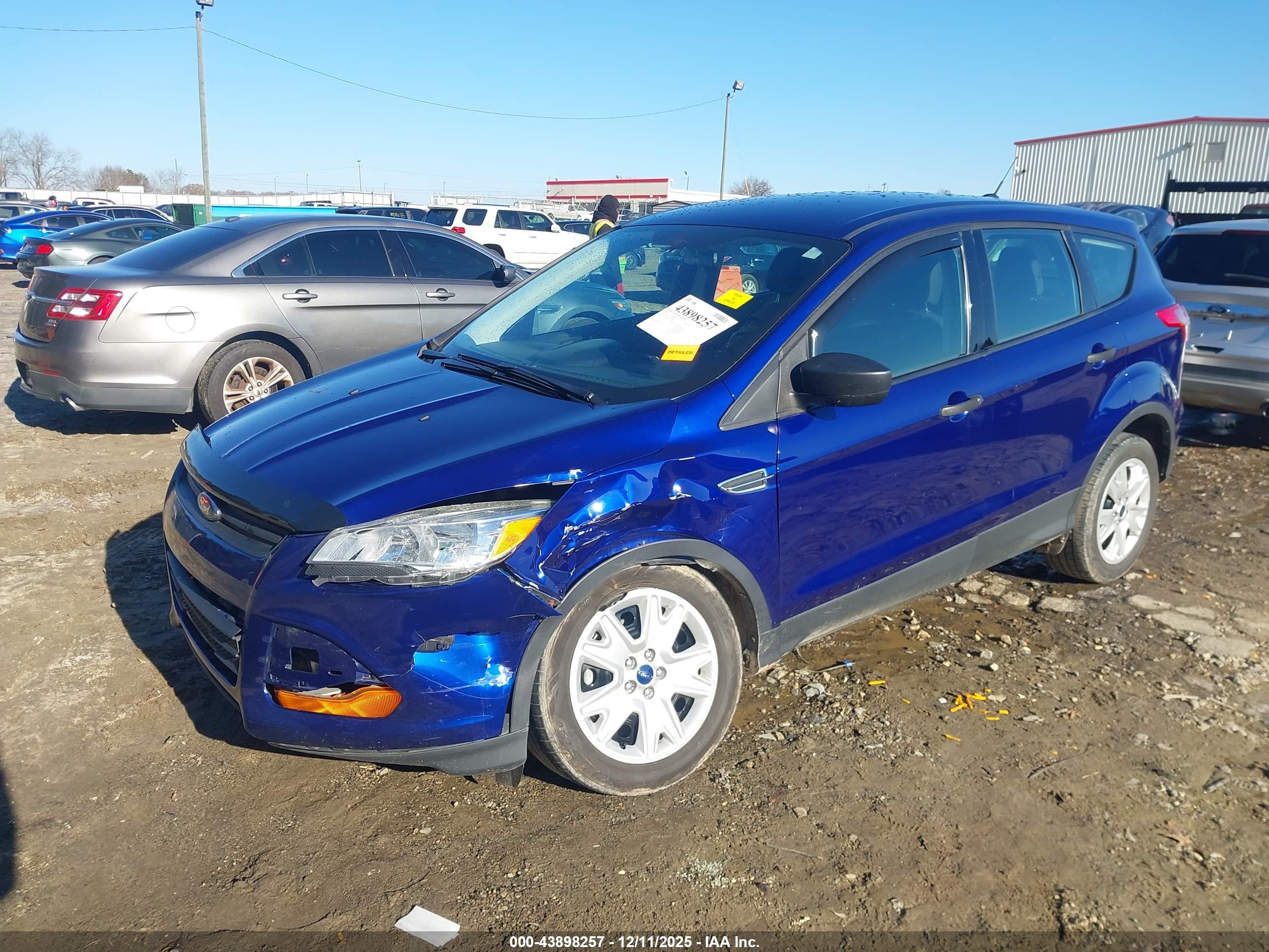 FORD ESCAPE image 6