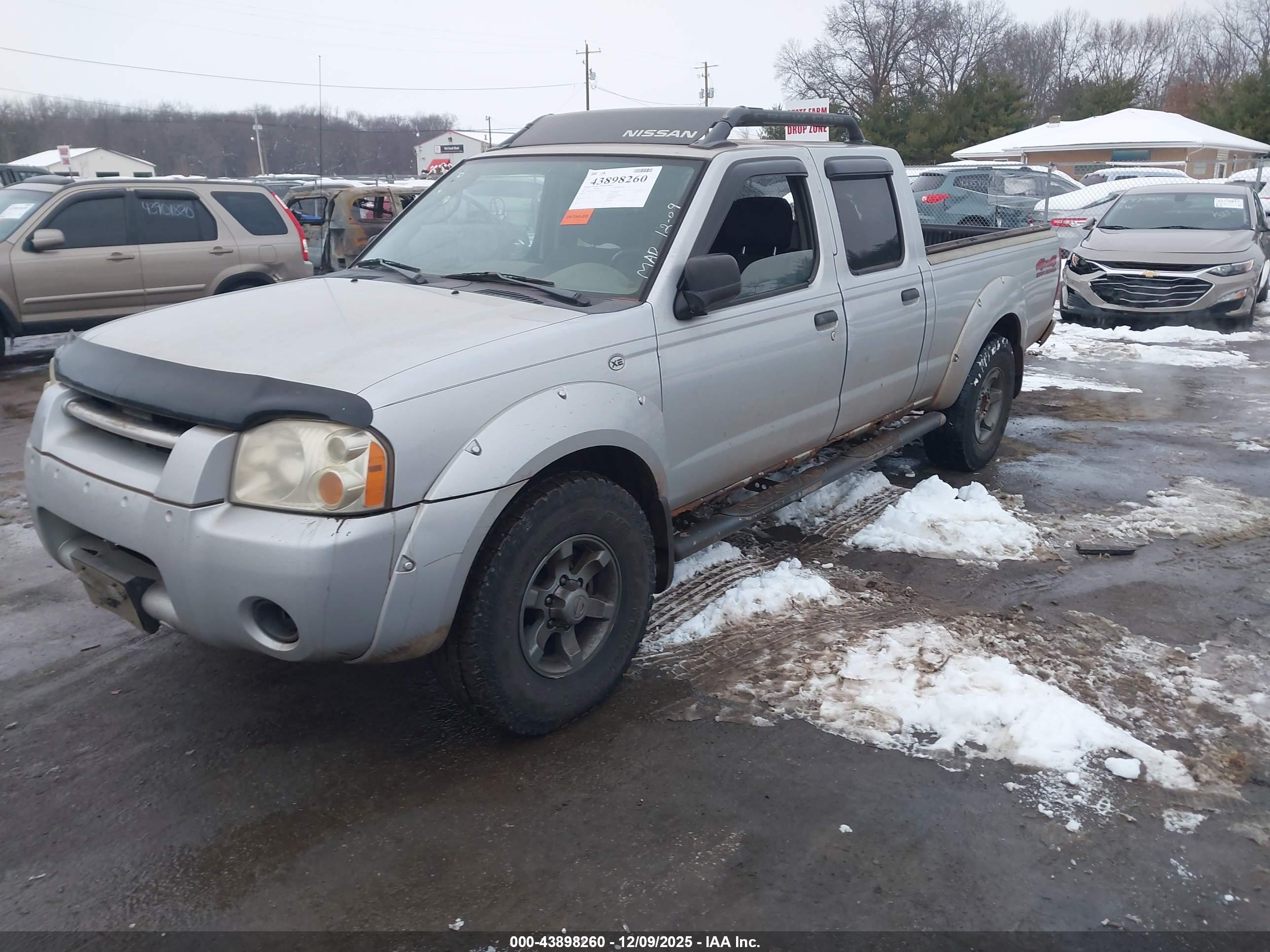 NISSAN FRONTIER image 2