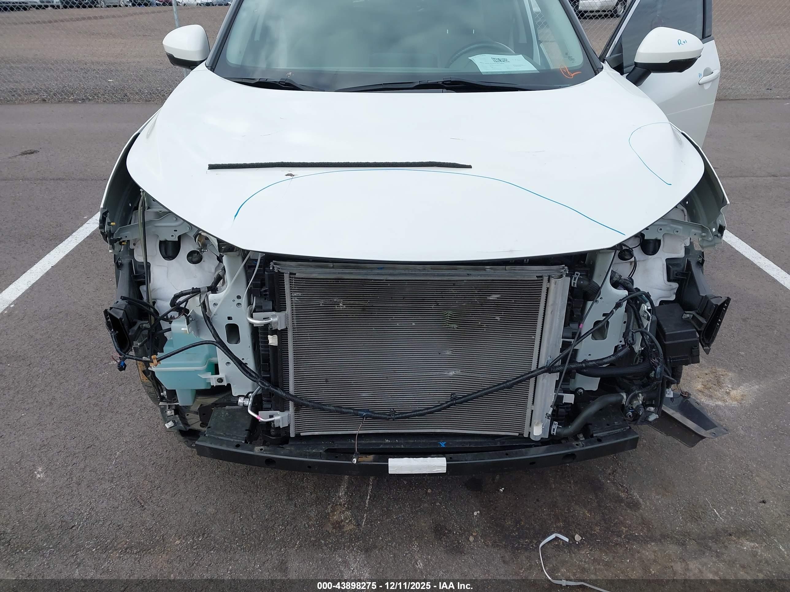 NISSAN ROGUE image 6