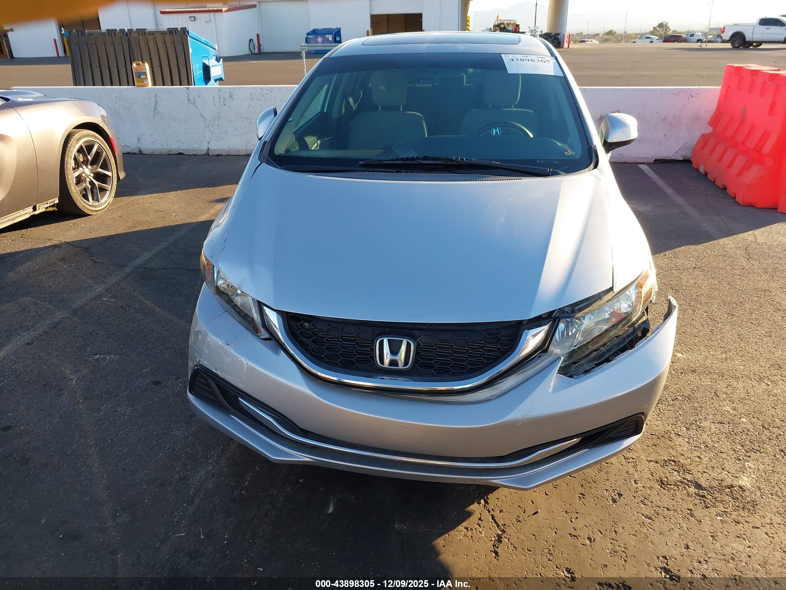 HONDA CIVIC image 6