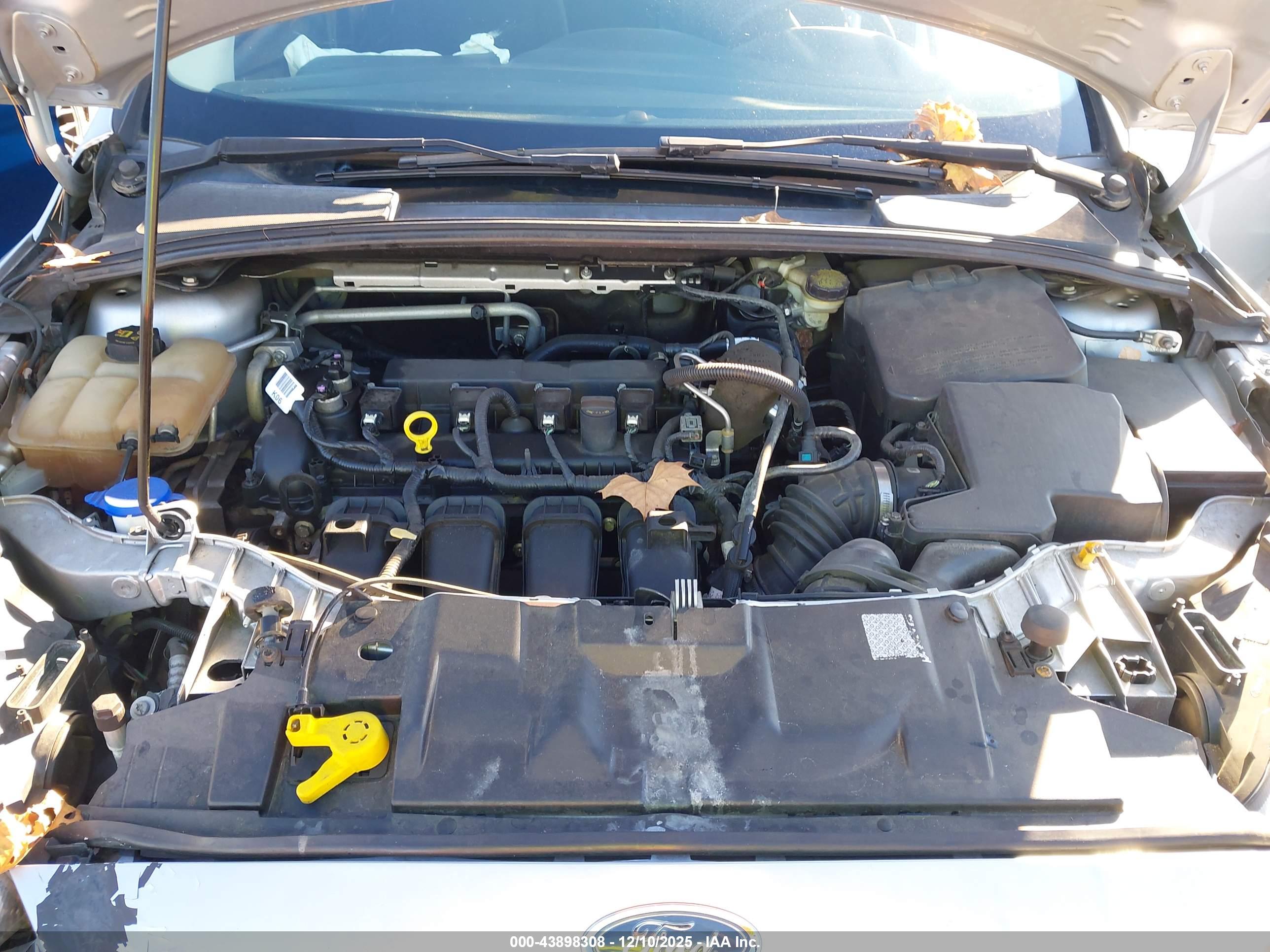 FORD FOCUS image 10