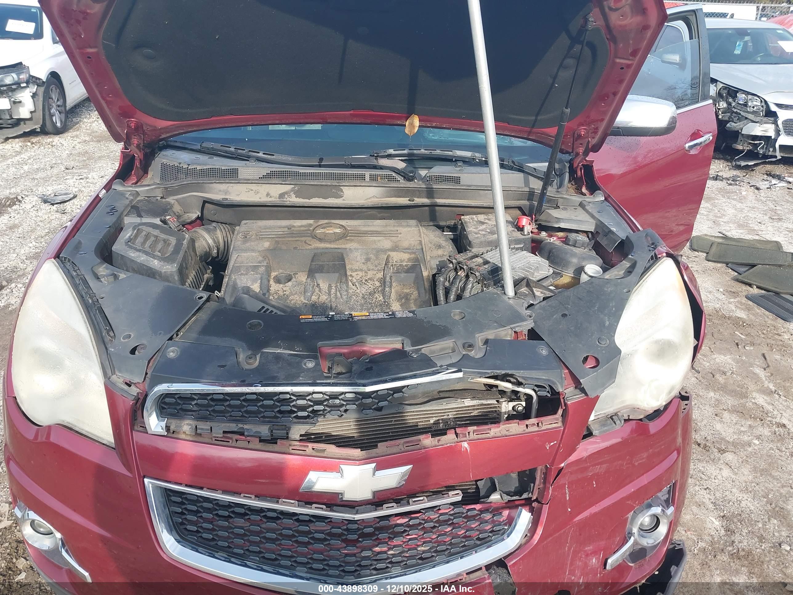 CHEVROLET EQUINOX image 10