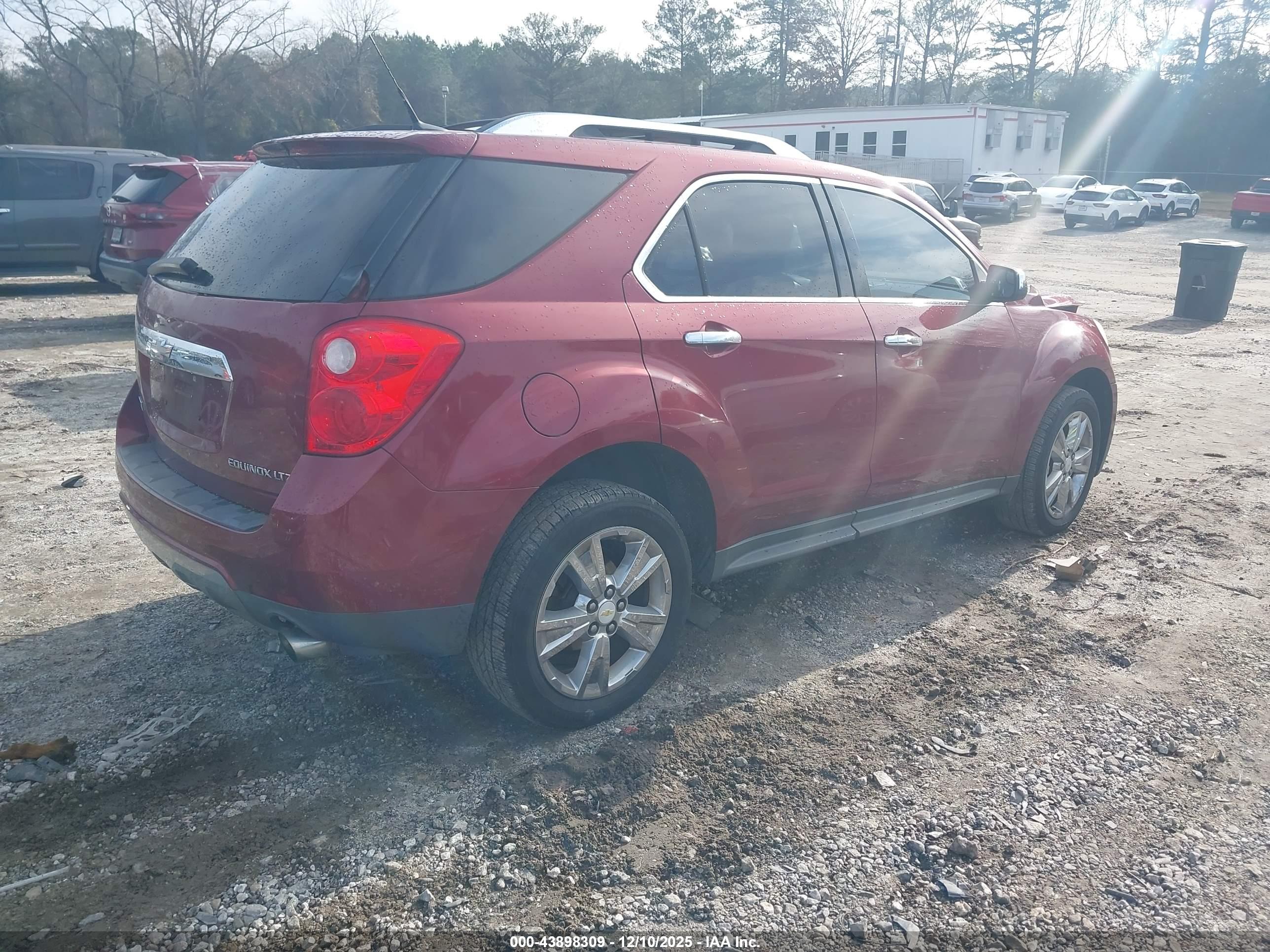 CHEVROLET EQUINOX image 4