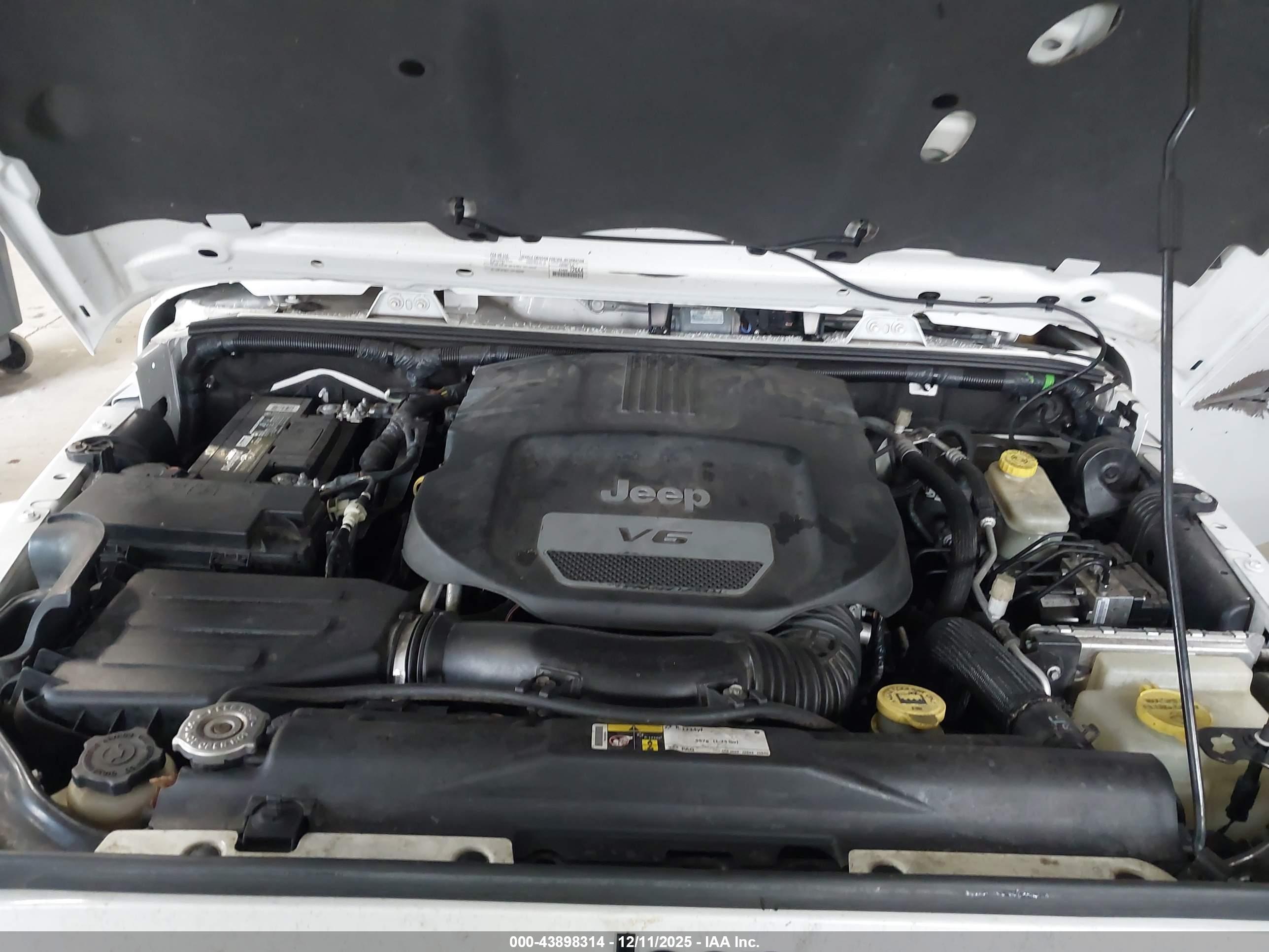 JEEP WRANGLER image 10