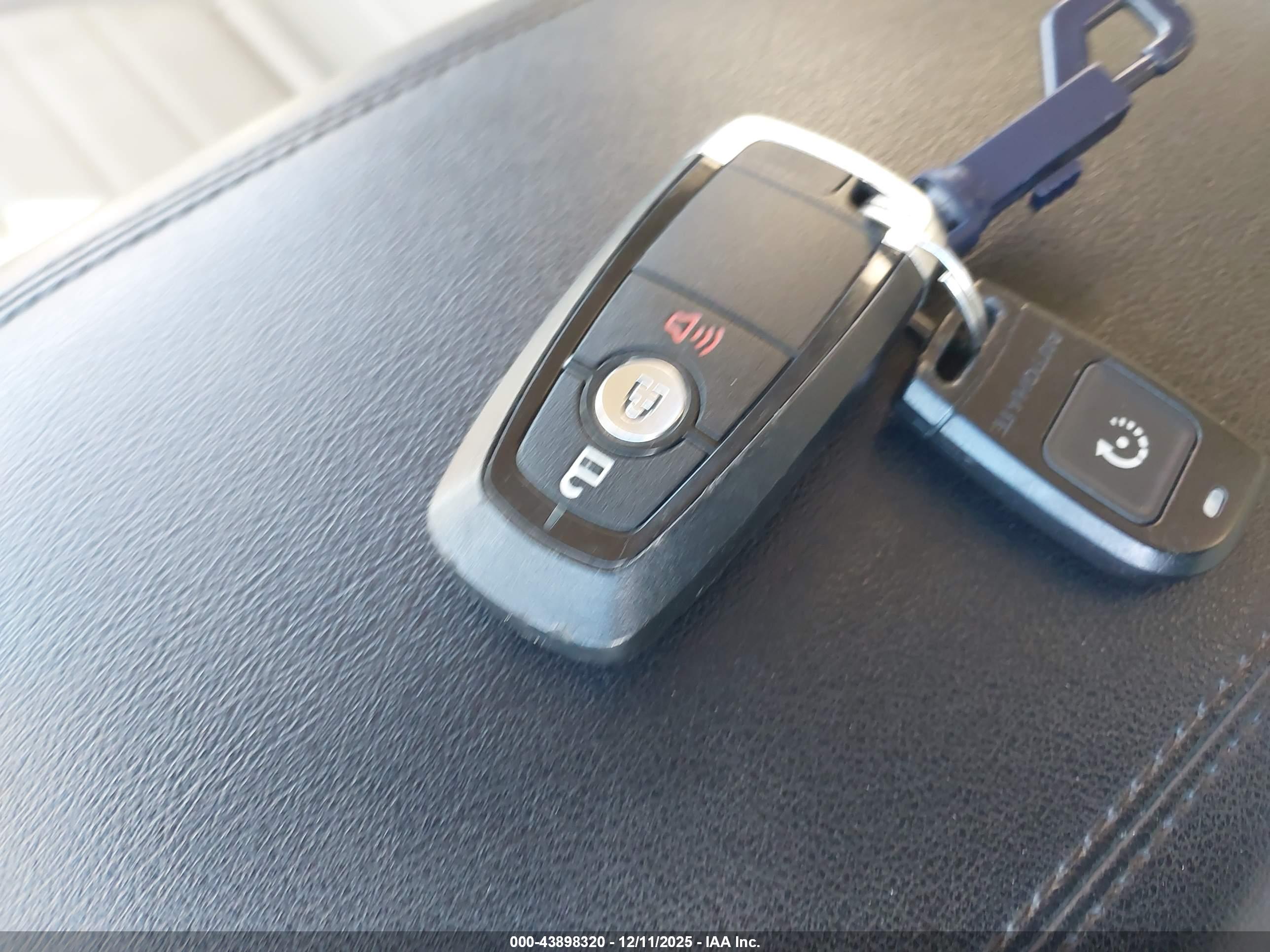 FORD EDGE image 11