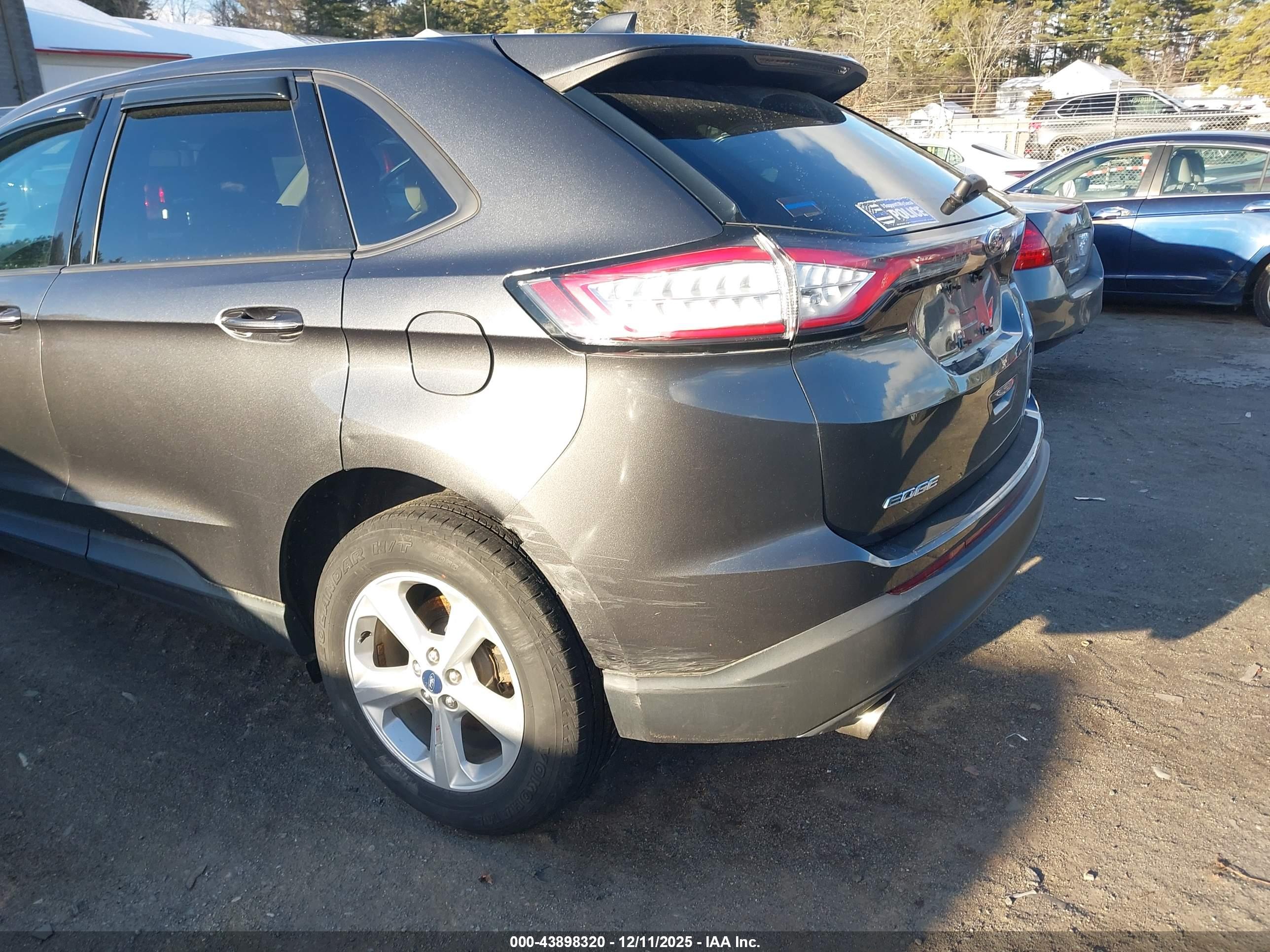 FORD EDGE image 6