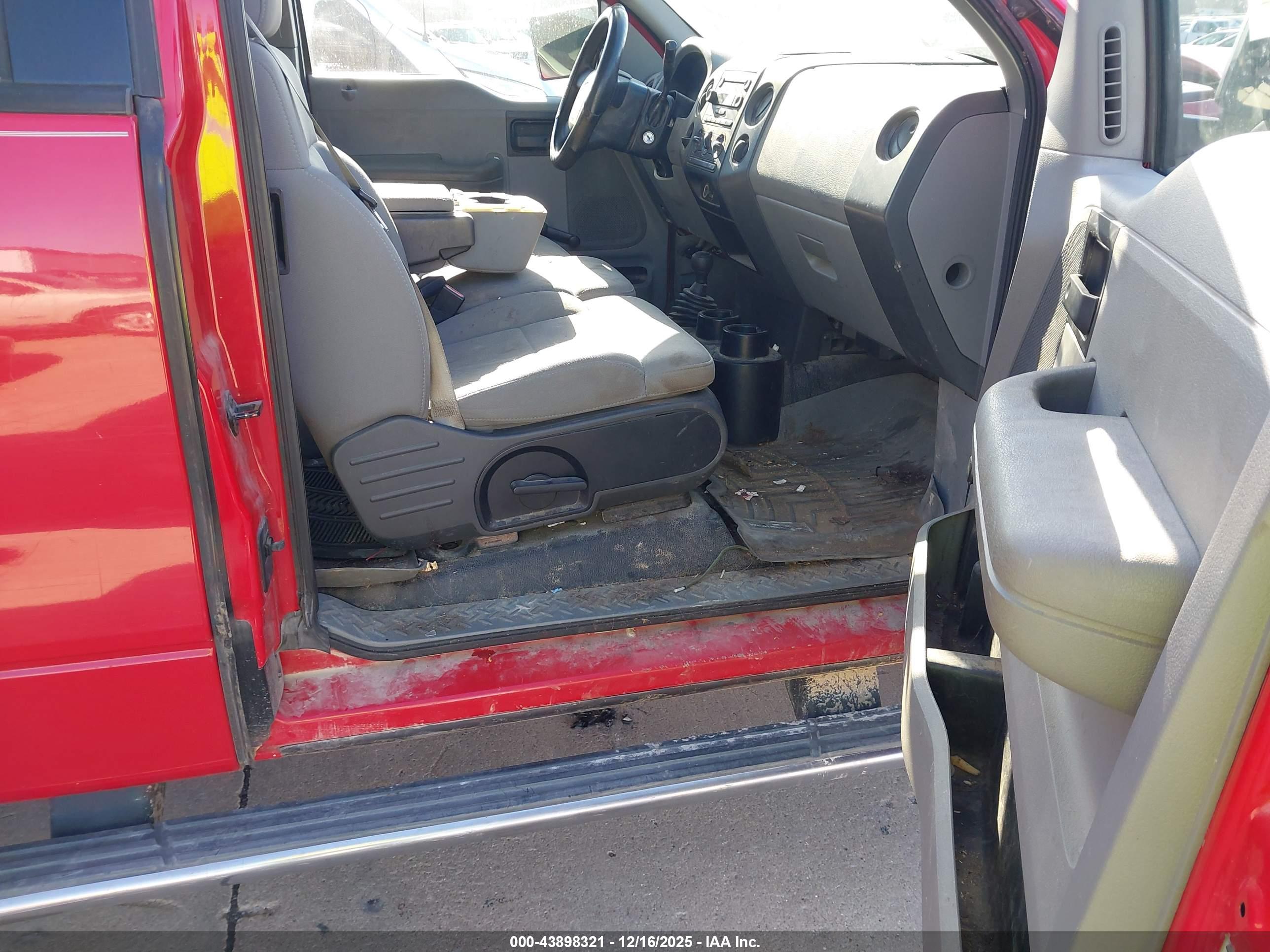FORD F-150 image 5