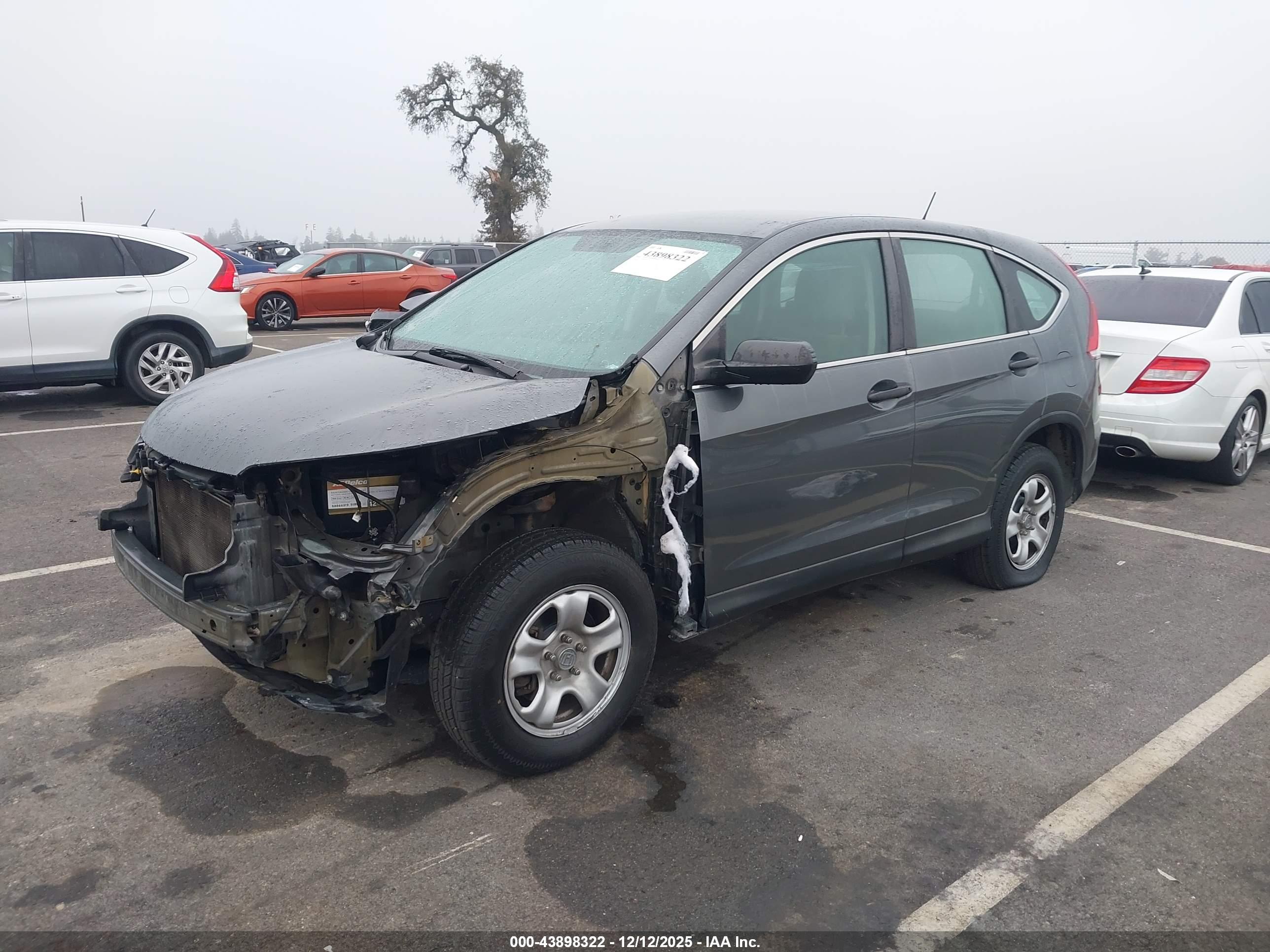 HONDA CR-V image 2
