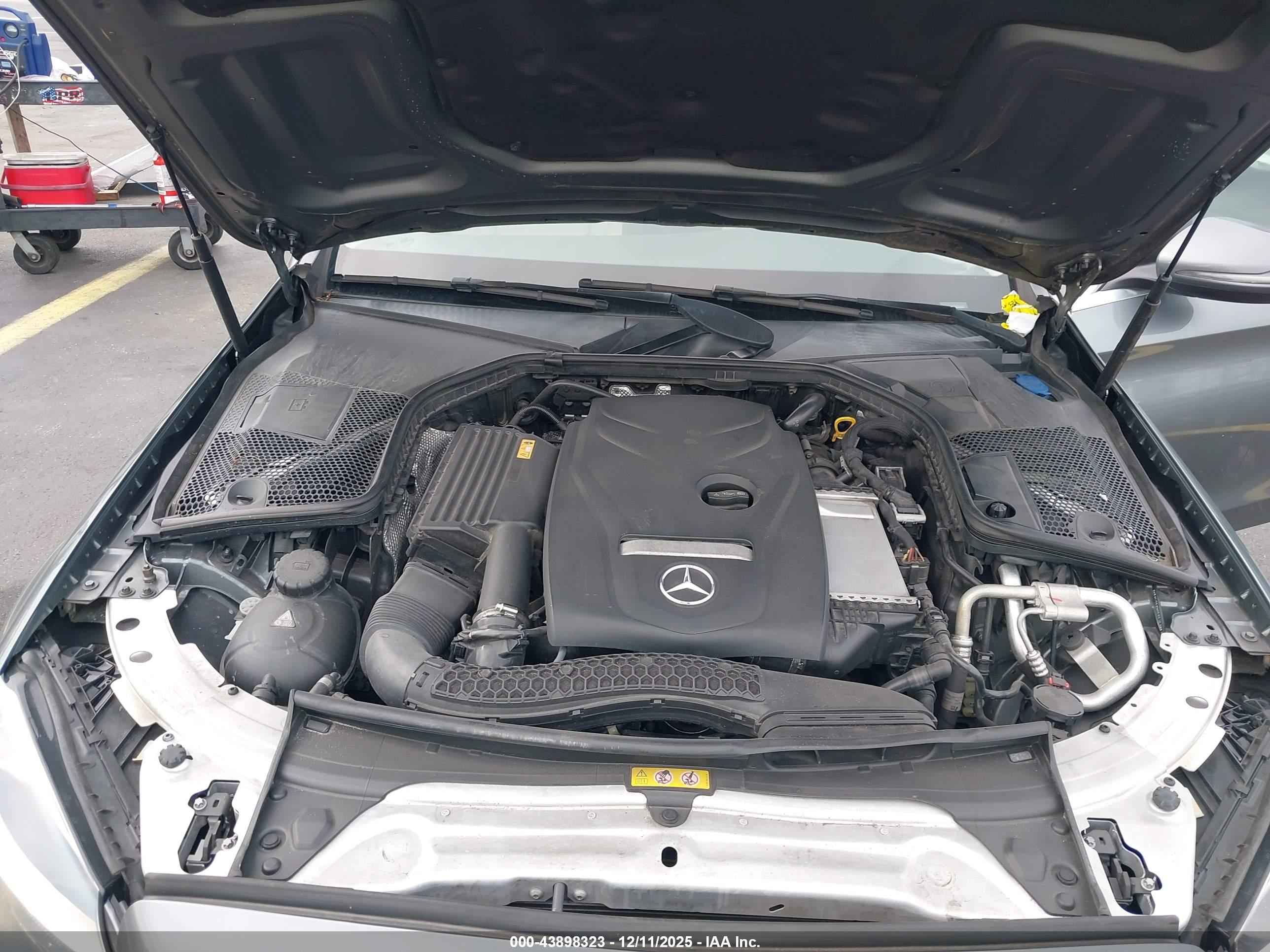 MERCEDES-BENZ C image 10